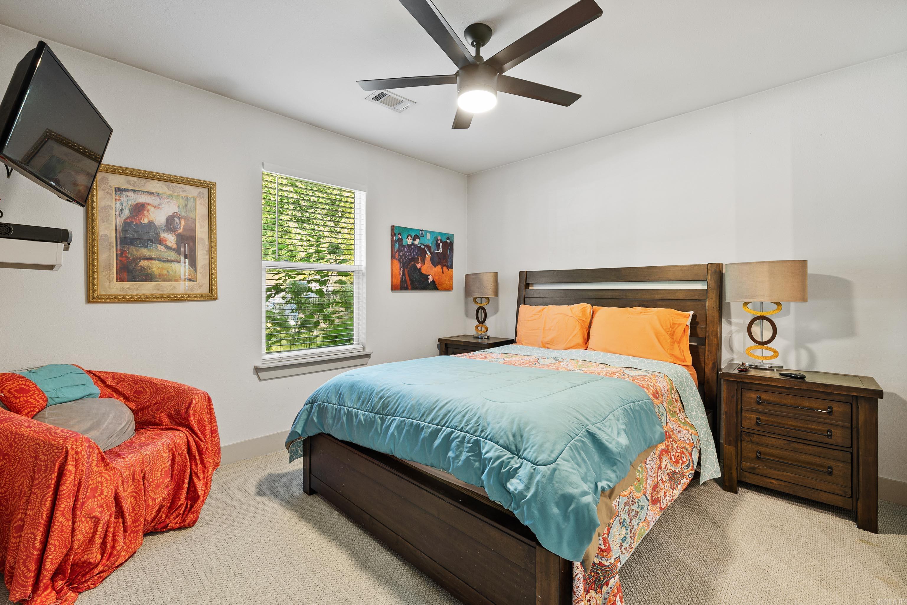 HARDWOOD HILLS - Residential