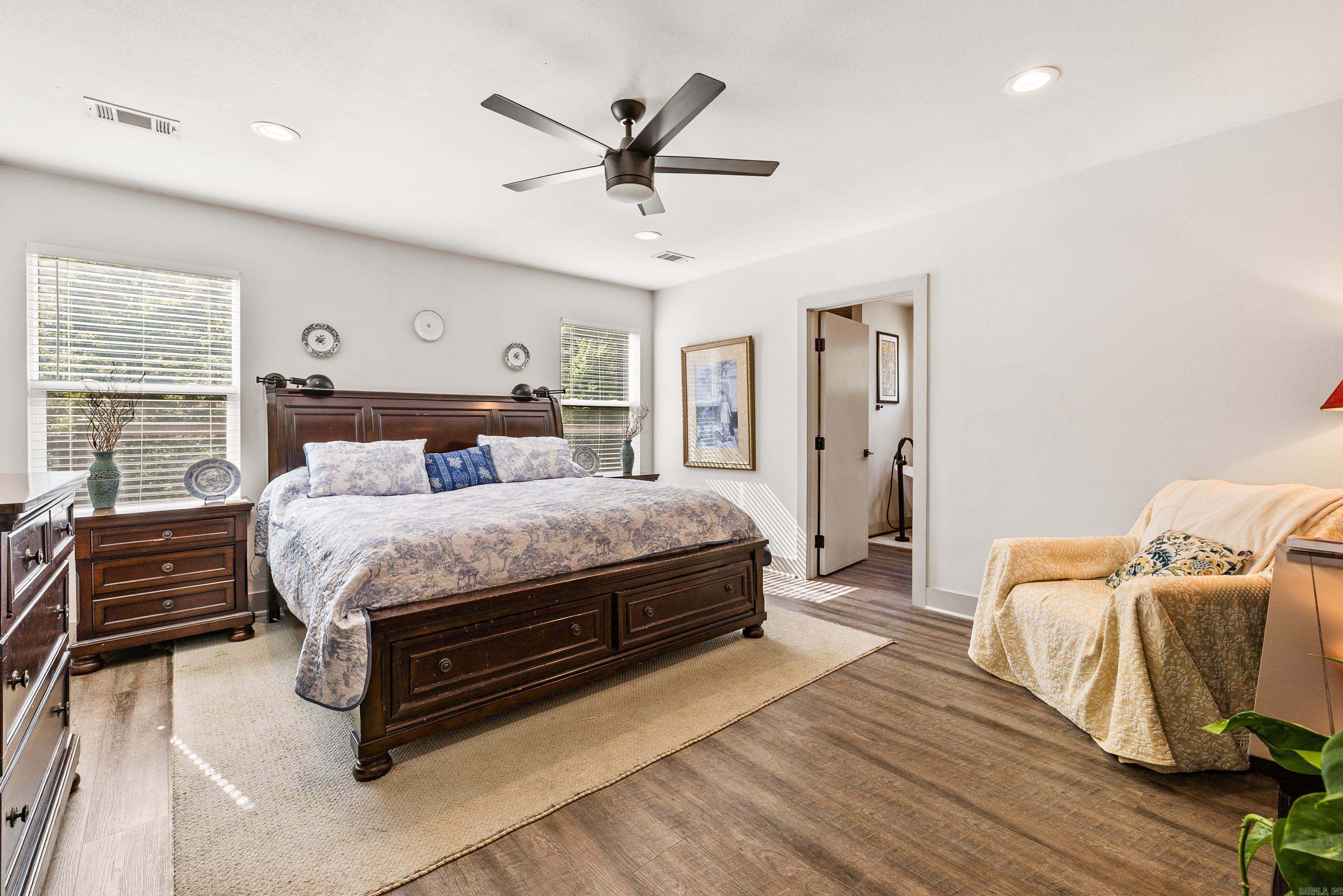 HARDWOOD HILLS - Residential