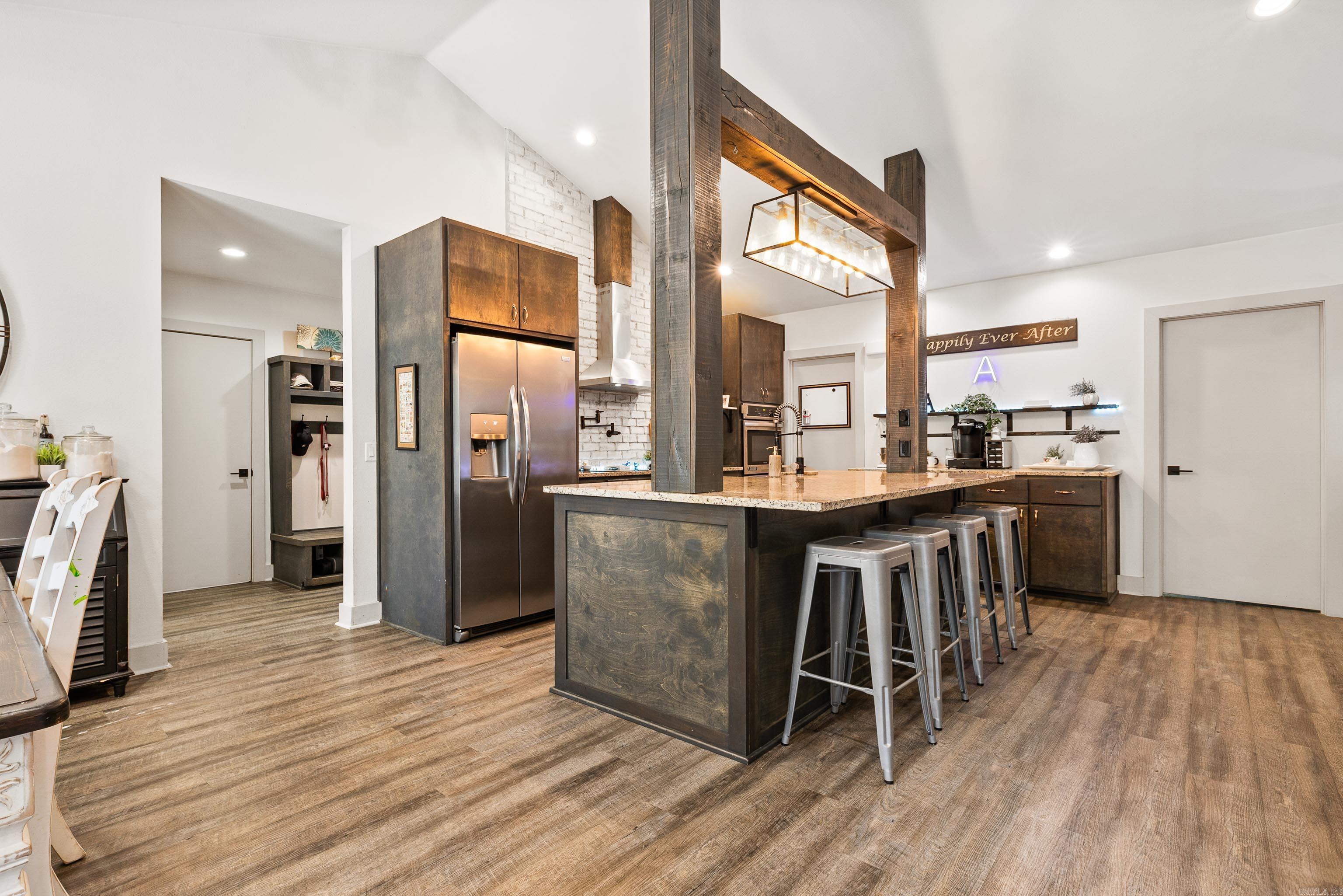 HARDWOOD HILLS - Residential