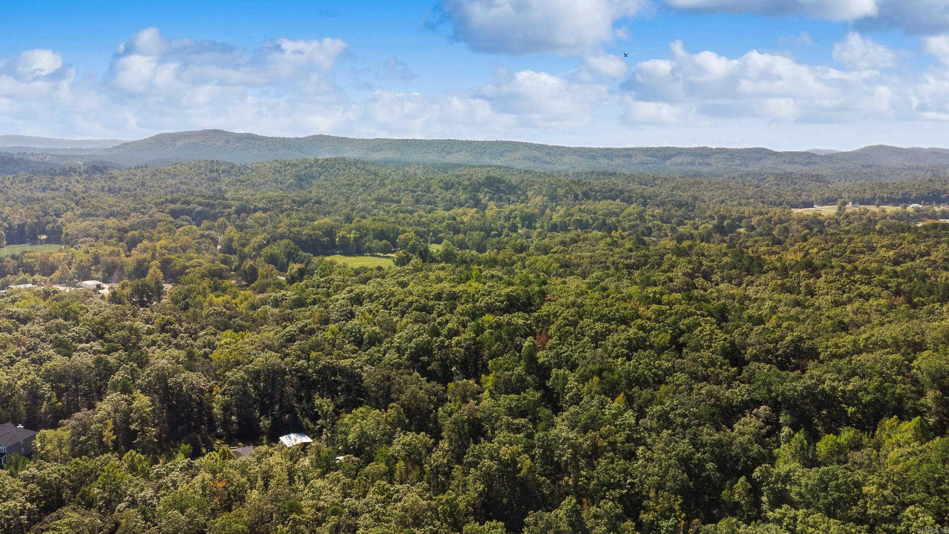 HARDWOOD HILLS - Residential