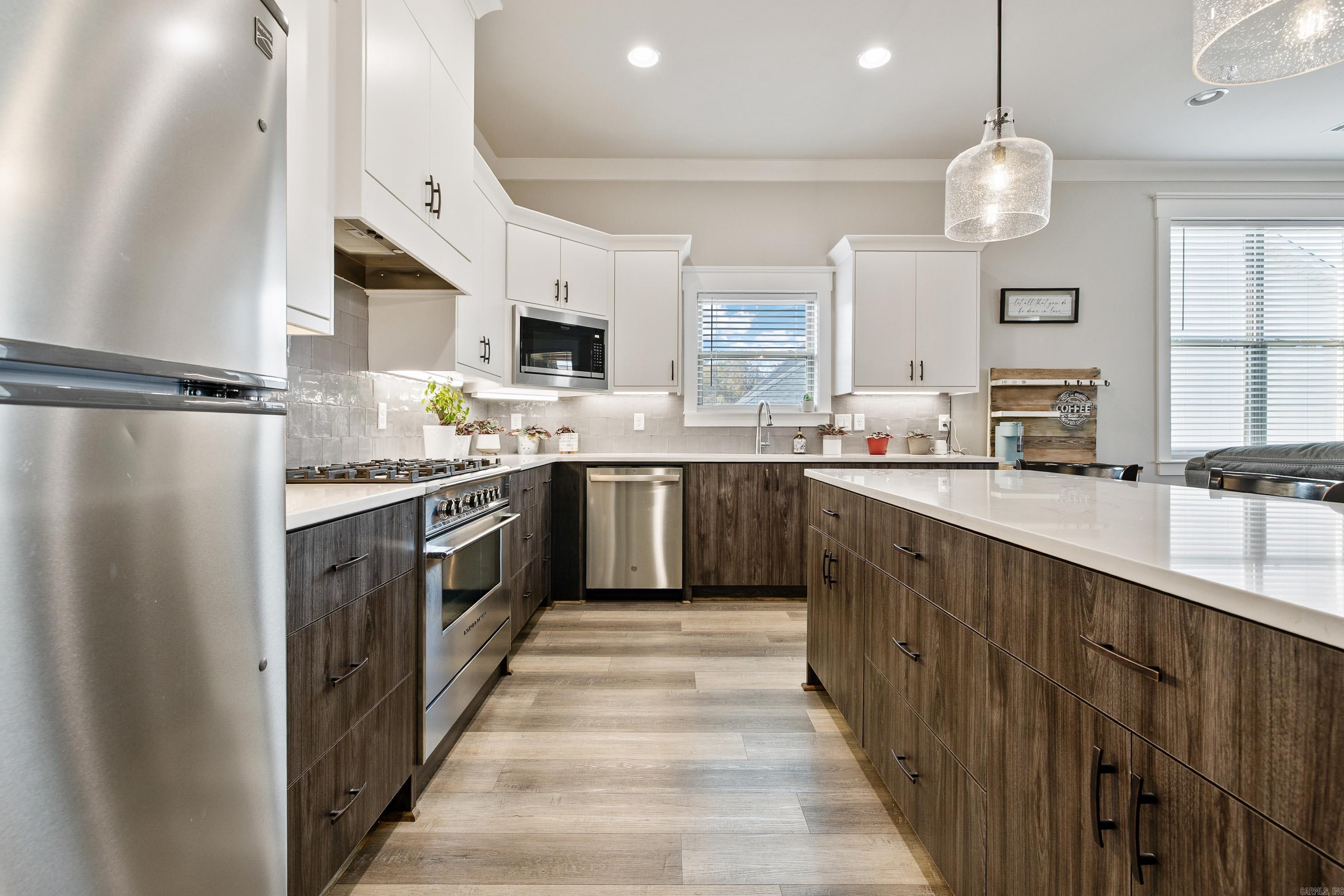 OLDE SALEM TOWNSHIP - Residential