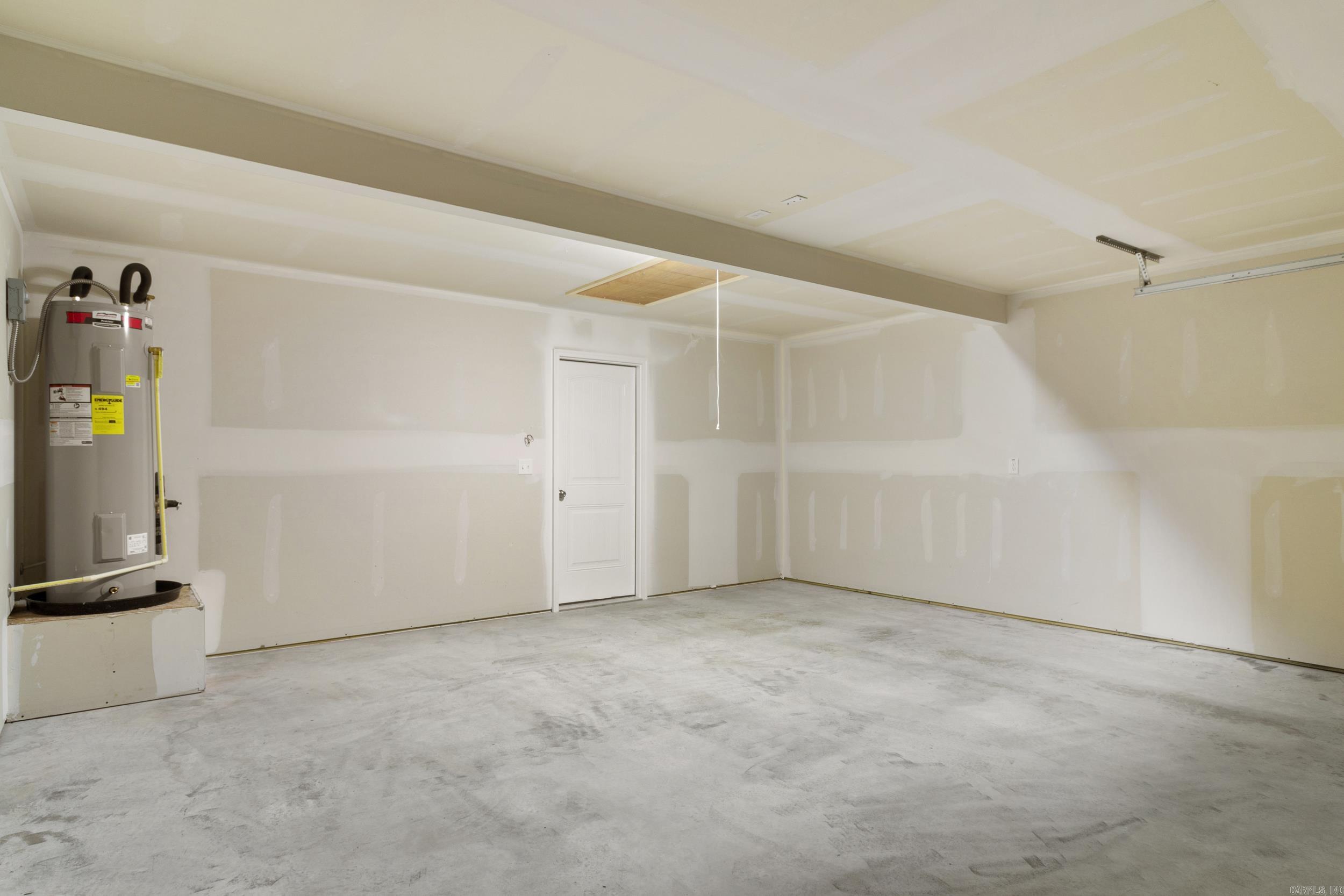 COUNTRY CLUB OF ARK THE - Residential