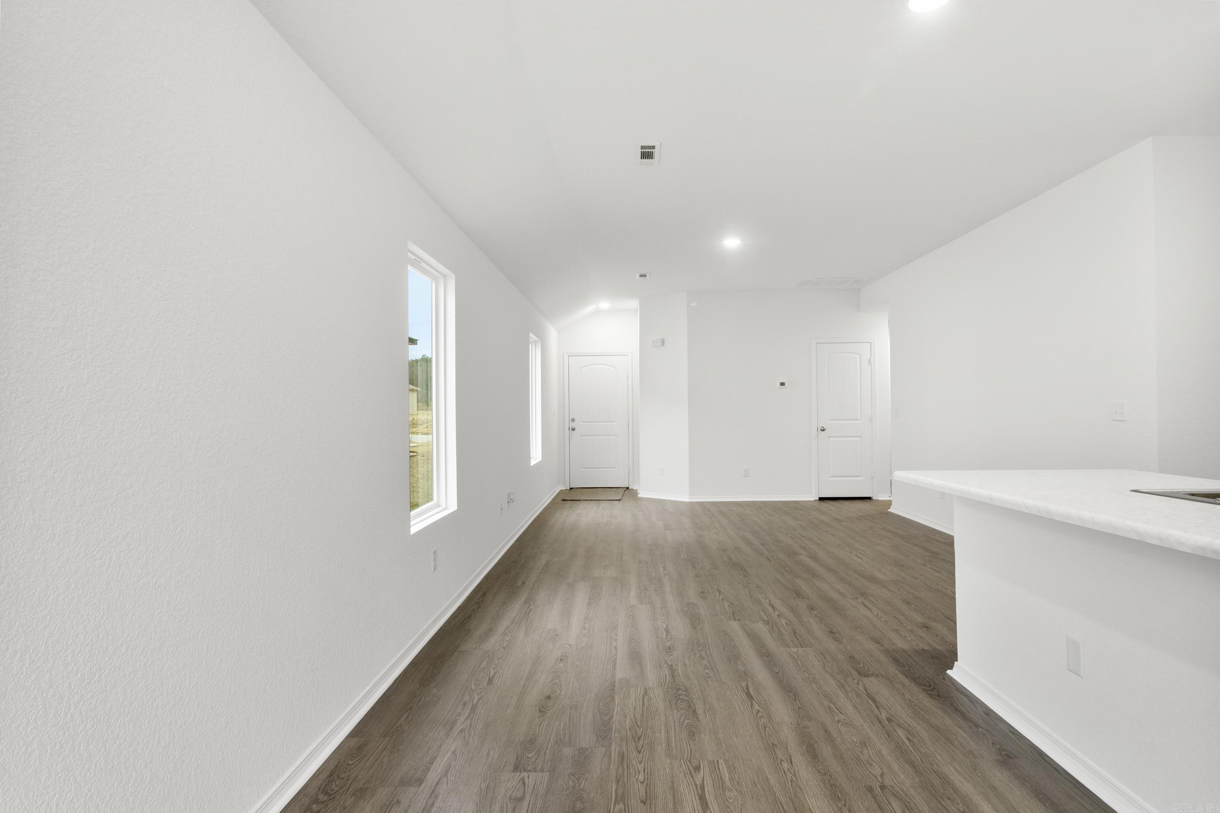 COUNTRY CLUB OF ARK THE - Residential