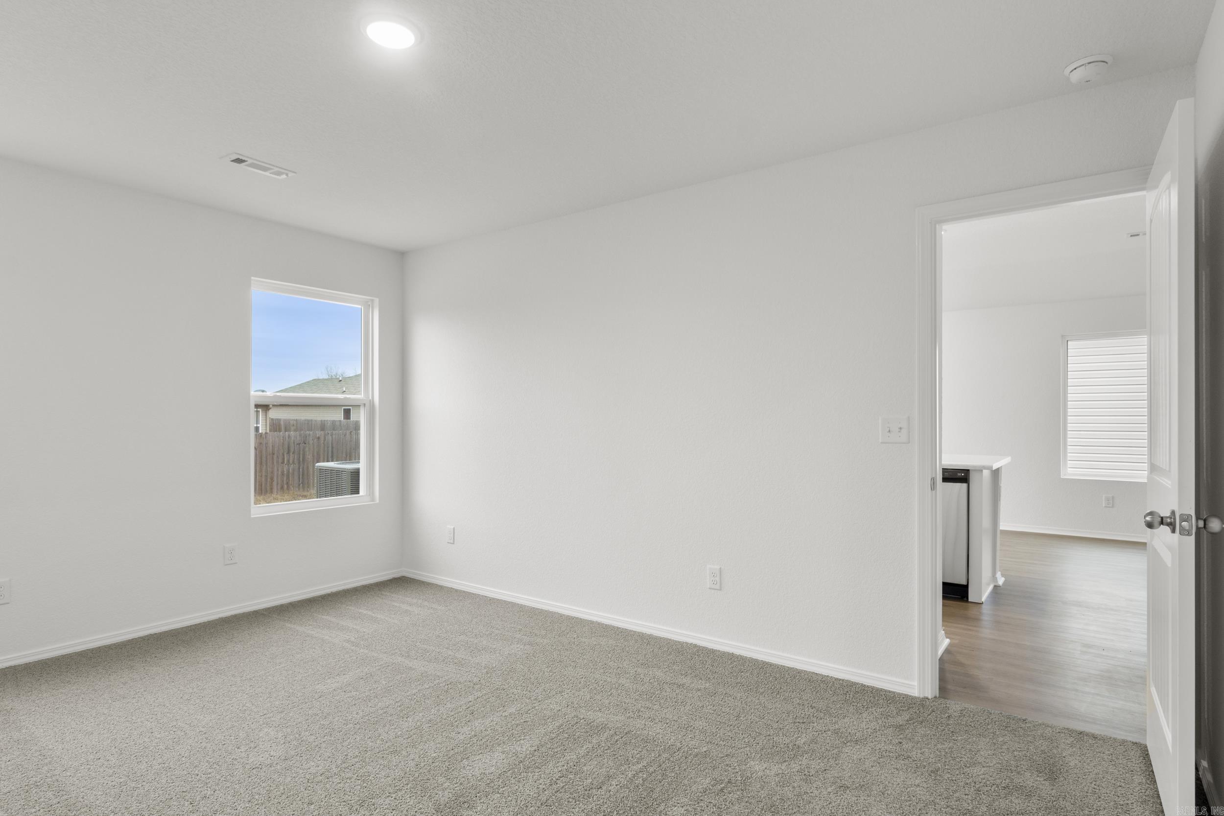 COUNTRY CLUB OF ARK THE - Residential