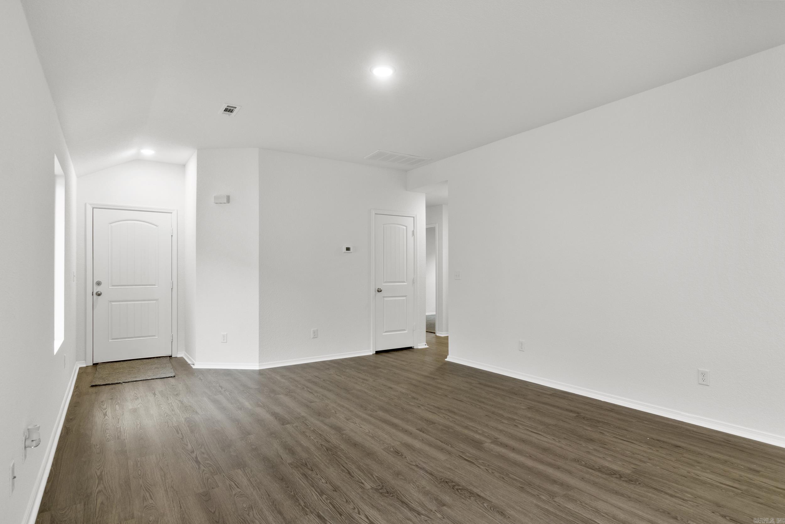 COUNTRY CLUB OF ARK THE - Residential