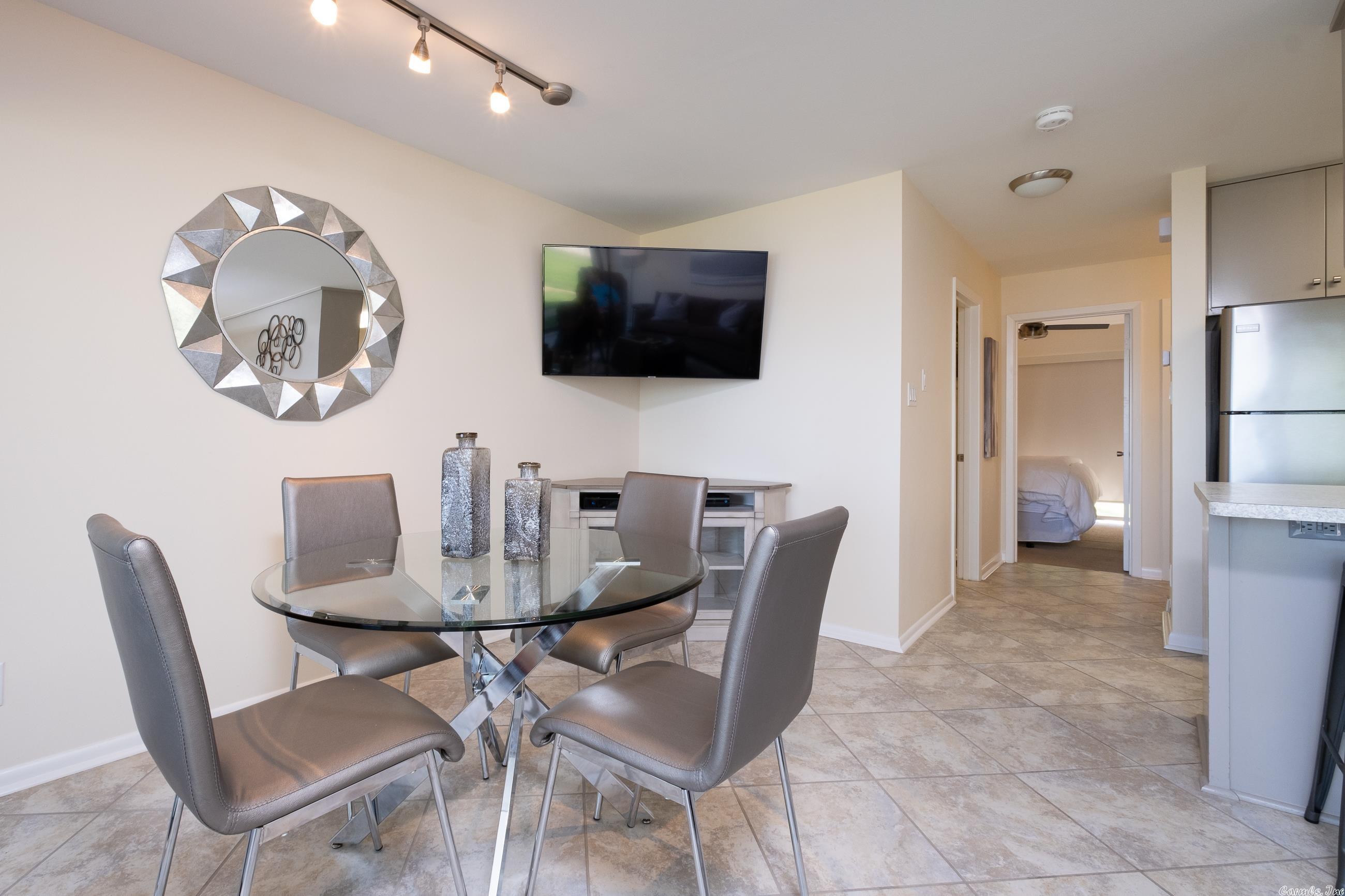 WILLOW BEACH HPR - Residential