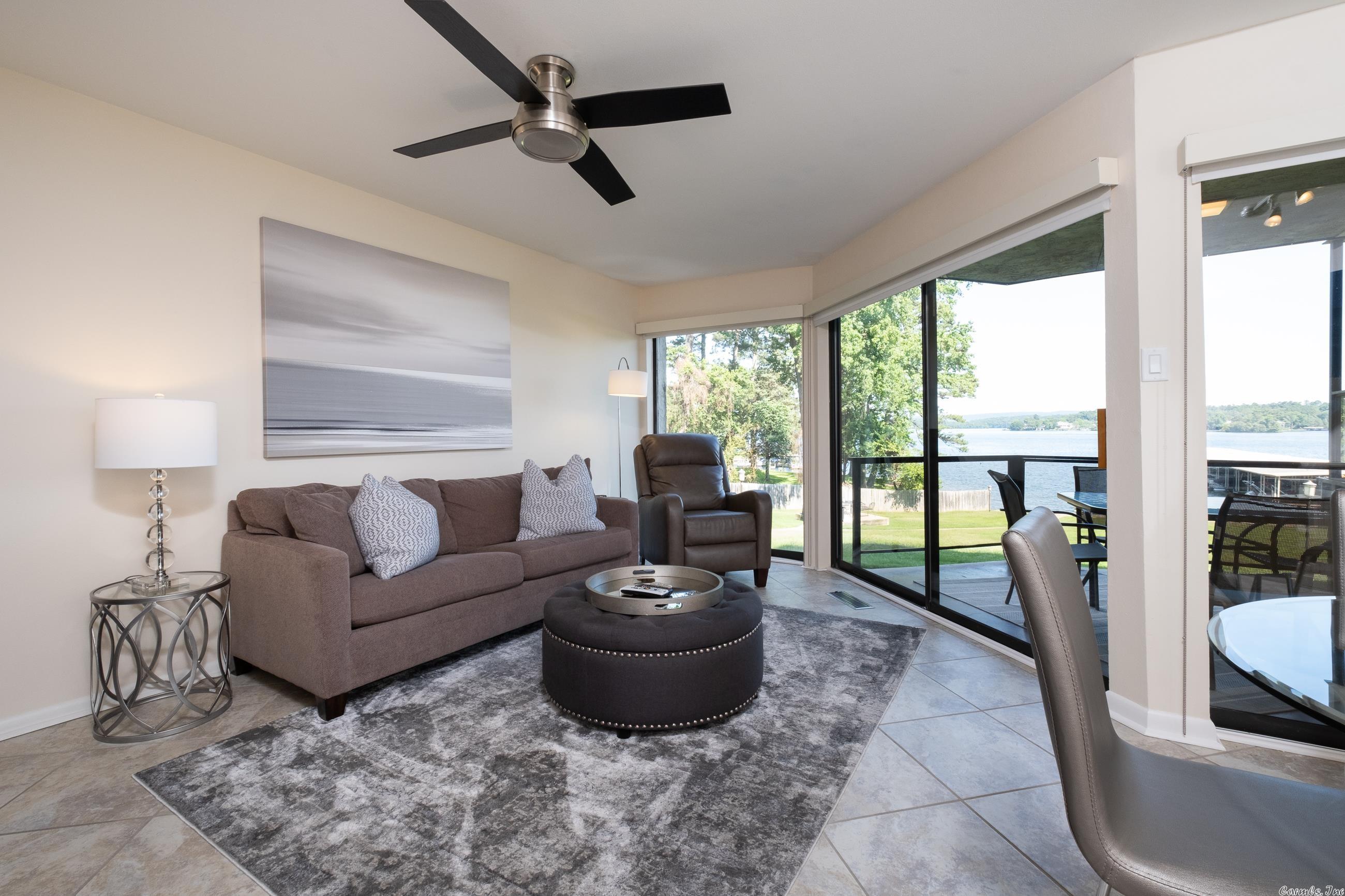 WILLOW BEACH HPR - Residential