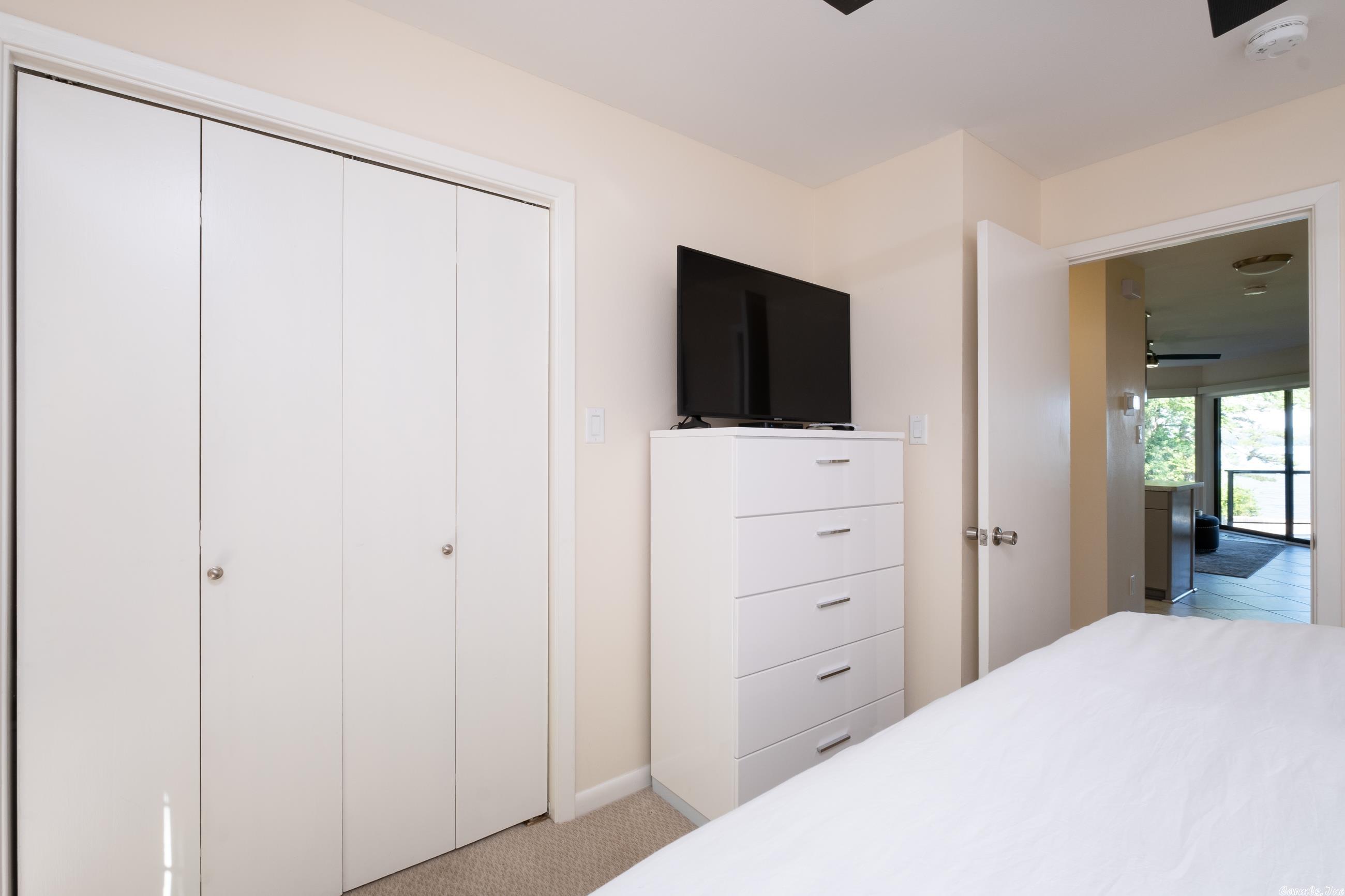 WILLOW BEACH HPR - Residential