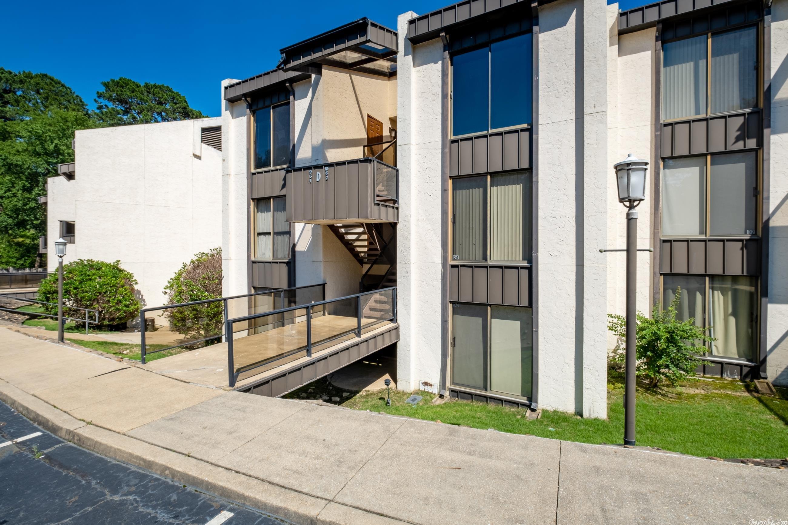 WILLOW BEACH HPR - Residential