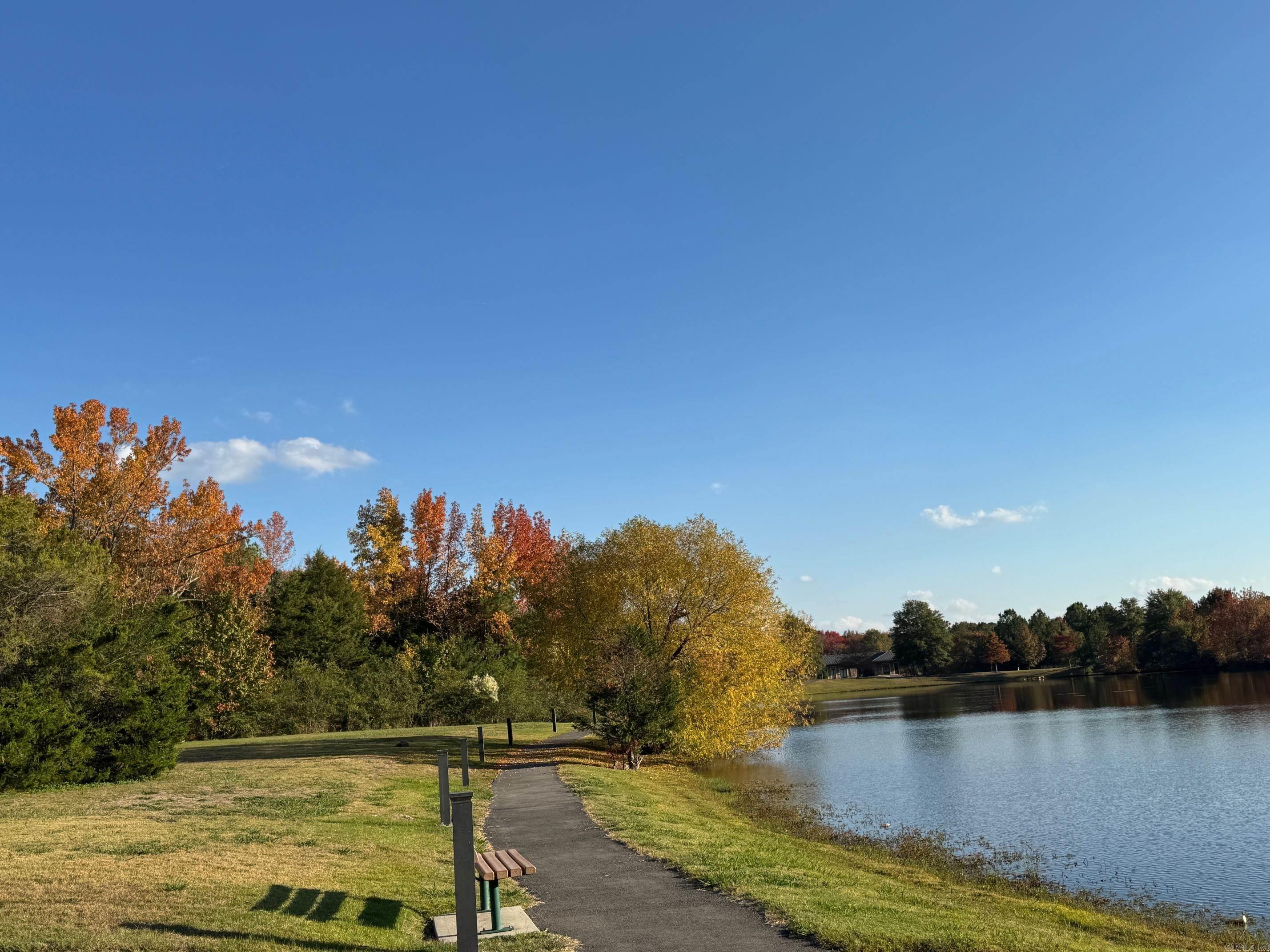 THE VILLAGES OF WELLINGTON - Residential