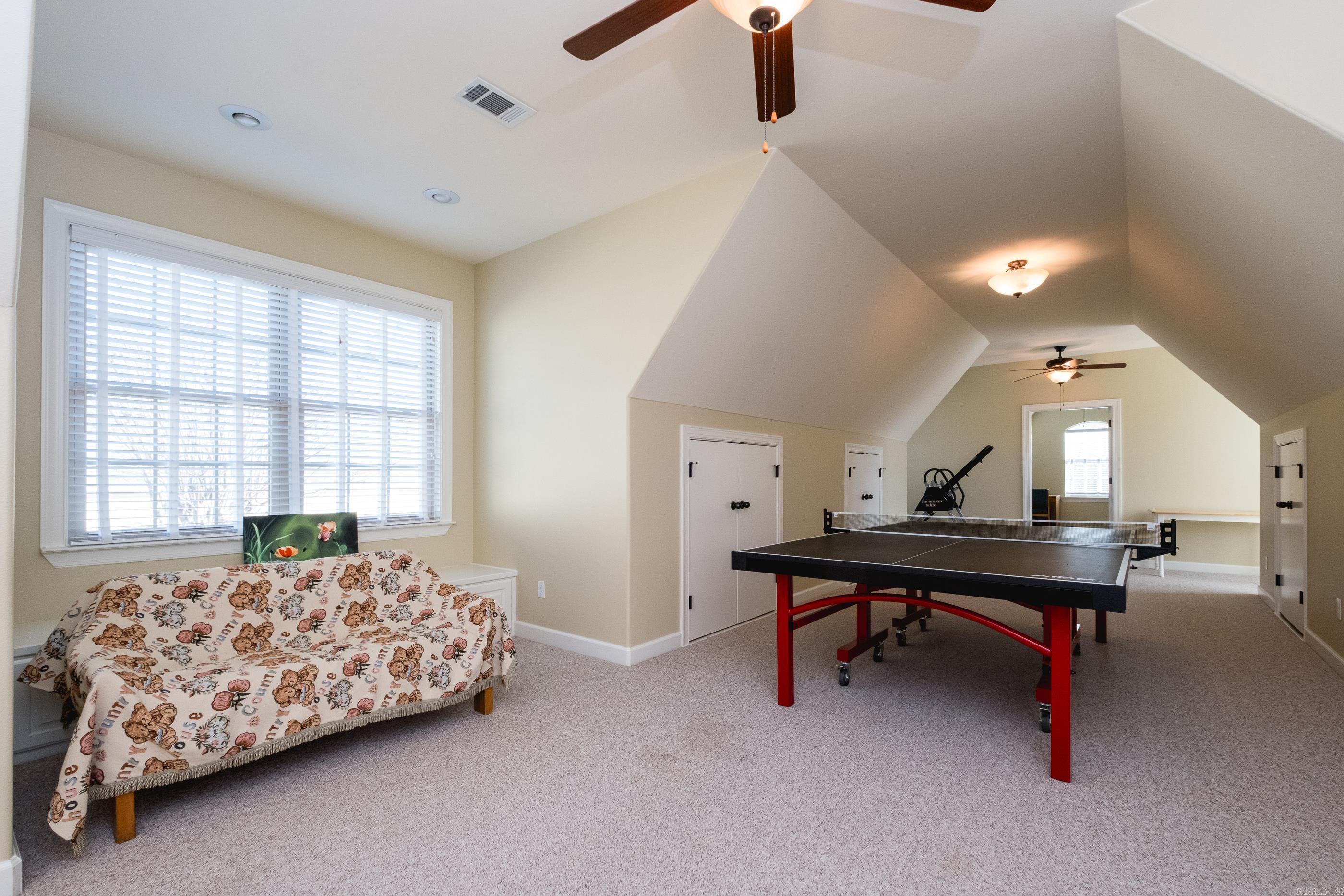 THE VILLAGES OF WELLINGTON - Residential