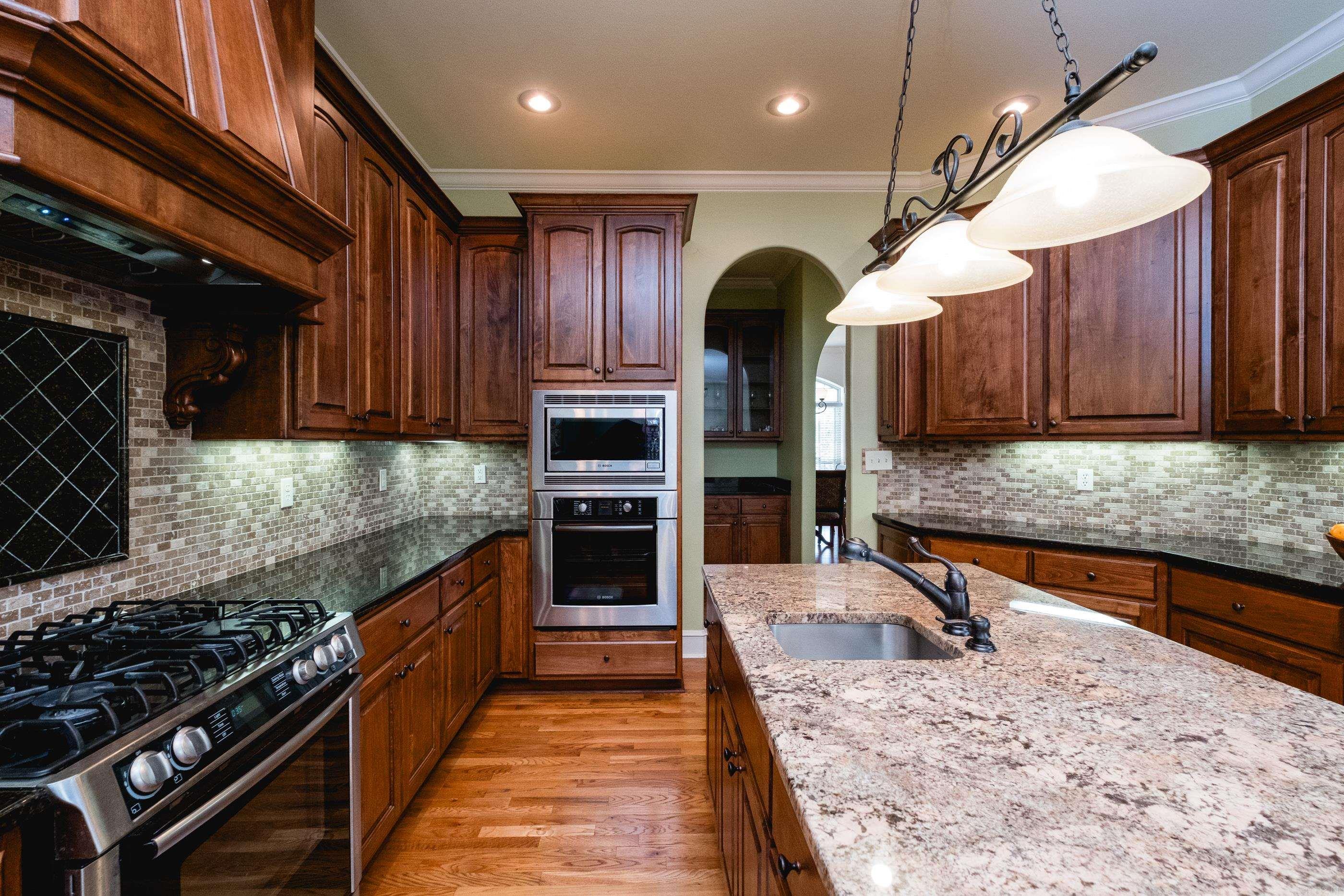 THE VILLAGES OF WELLINGTON - Residential