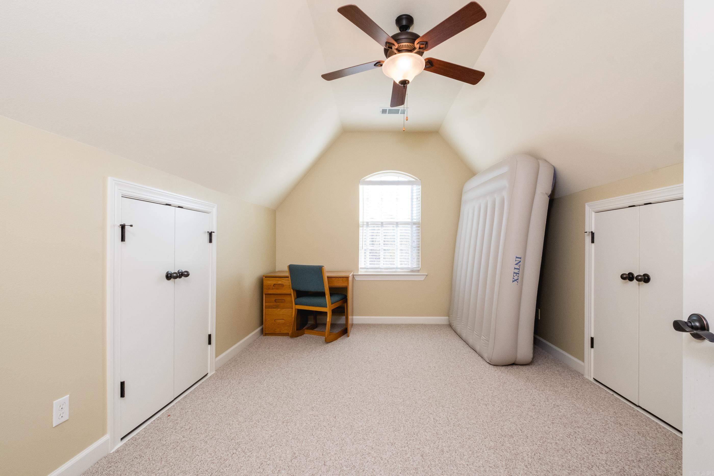 THE VILLAGES OF WELLINGTON - Residential