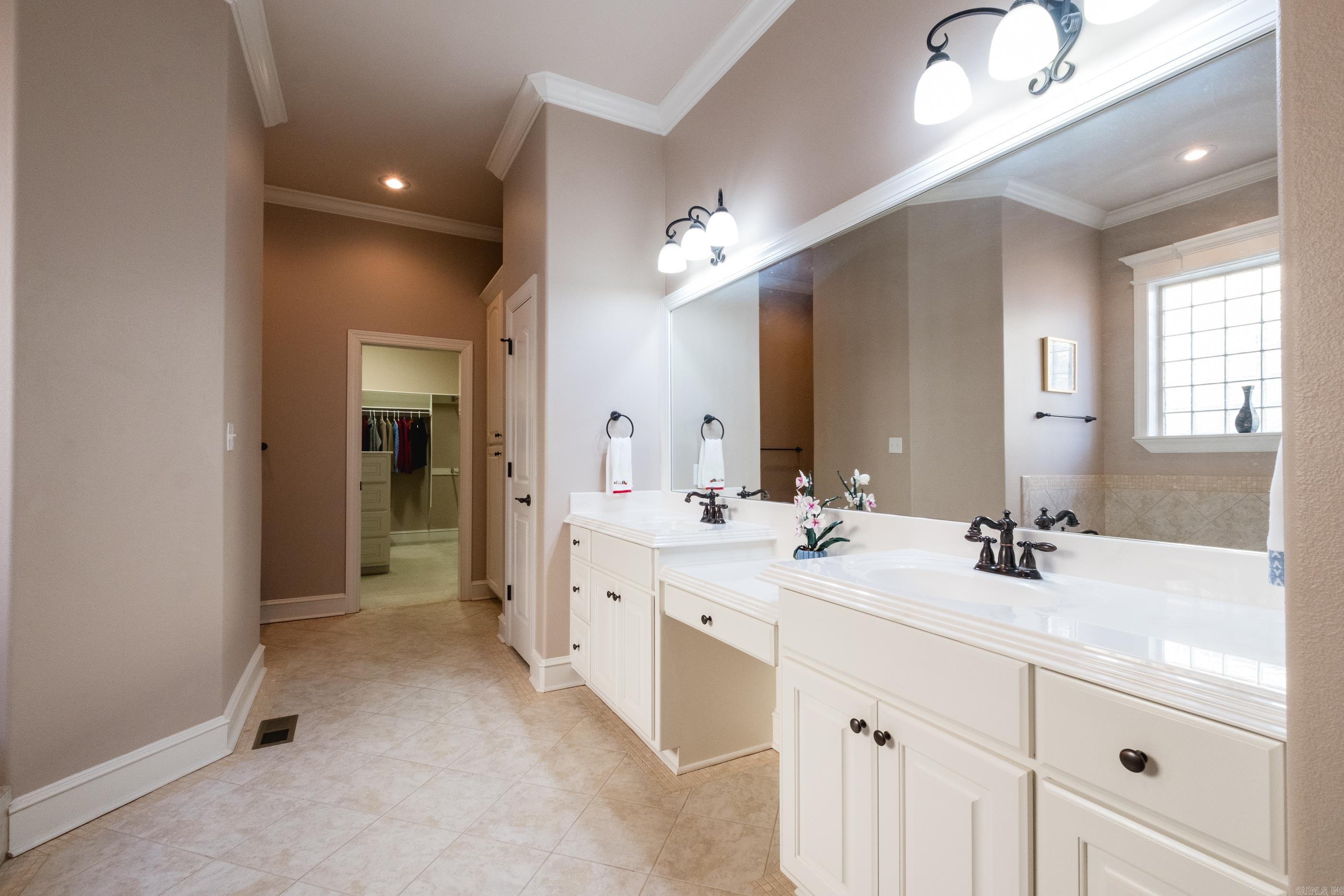 THE VILLAGES OF WELLINGTON - Residential