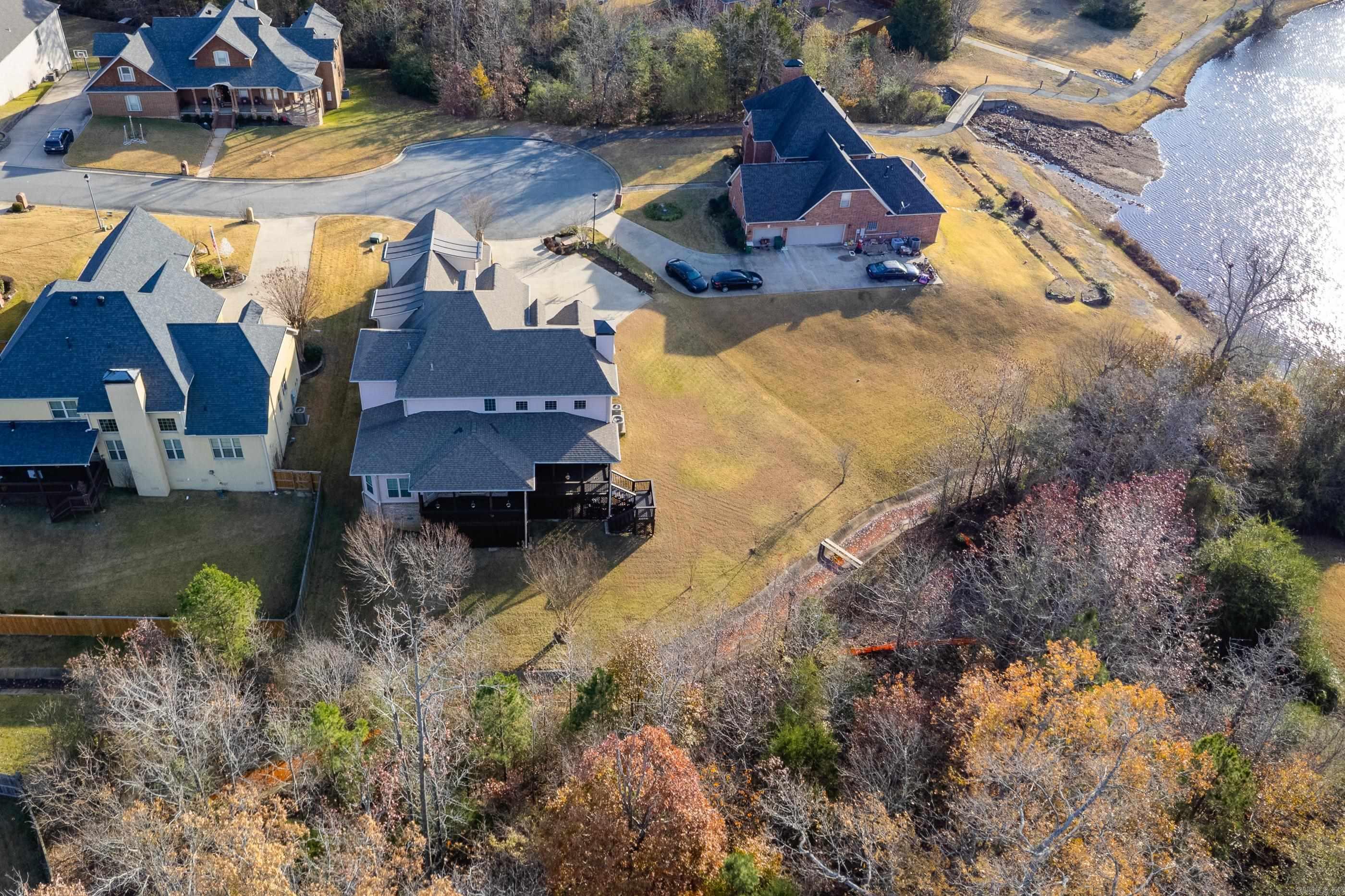 THE VILLAGES OF WELLINGTON - Residential