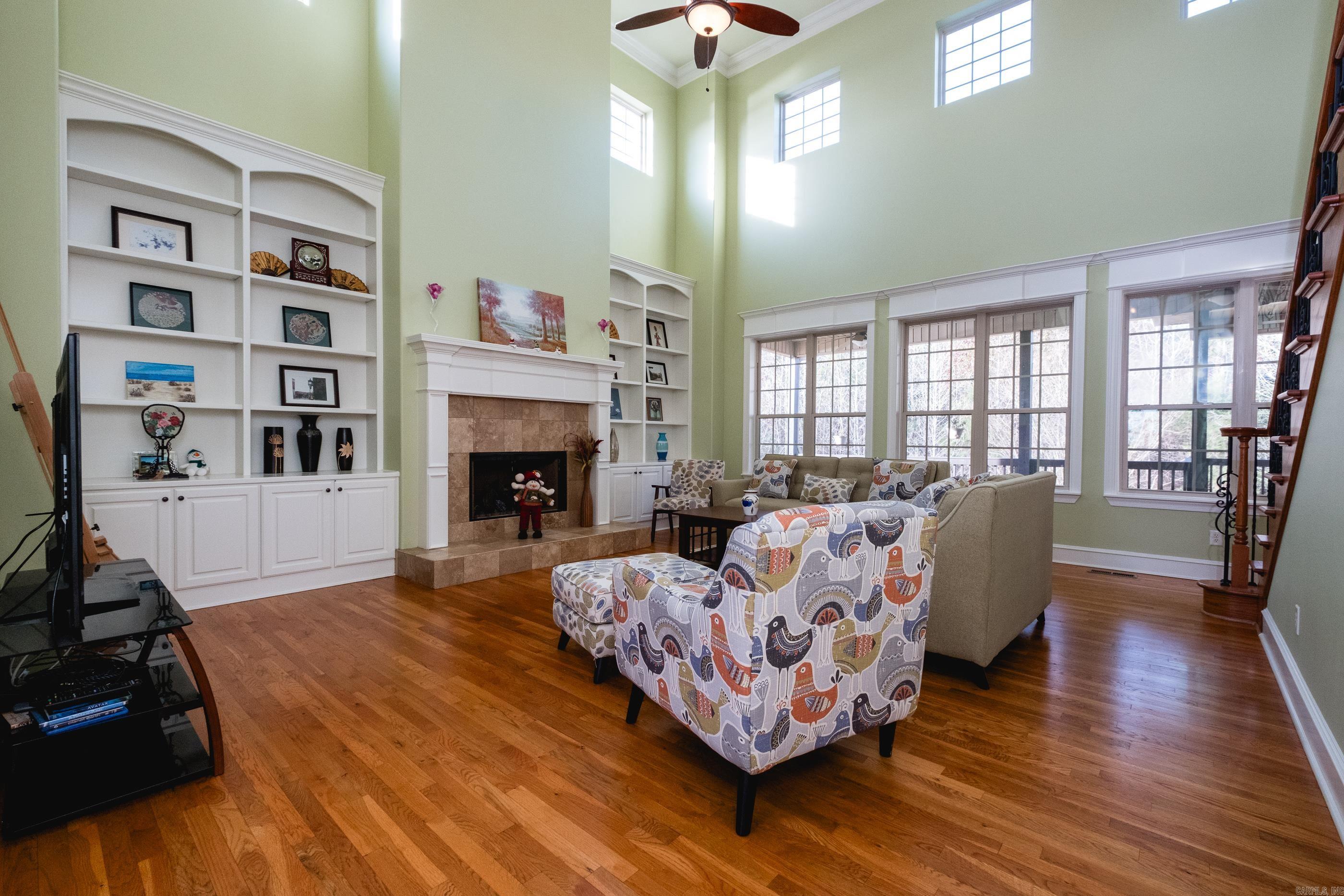 THE VILLAGES OF WELLINGTON - Residential