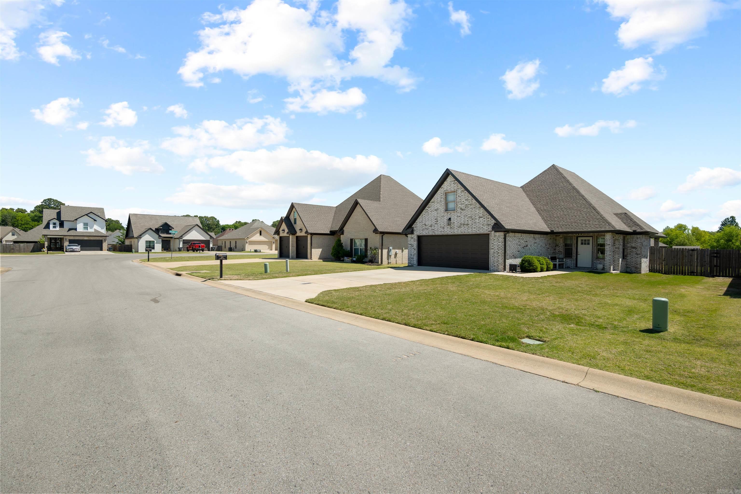 BOBCAT MEADOWS - Residential