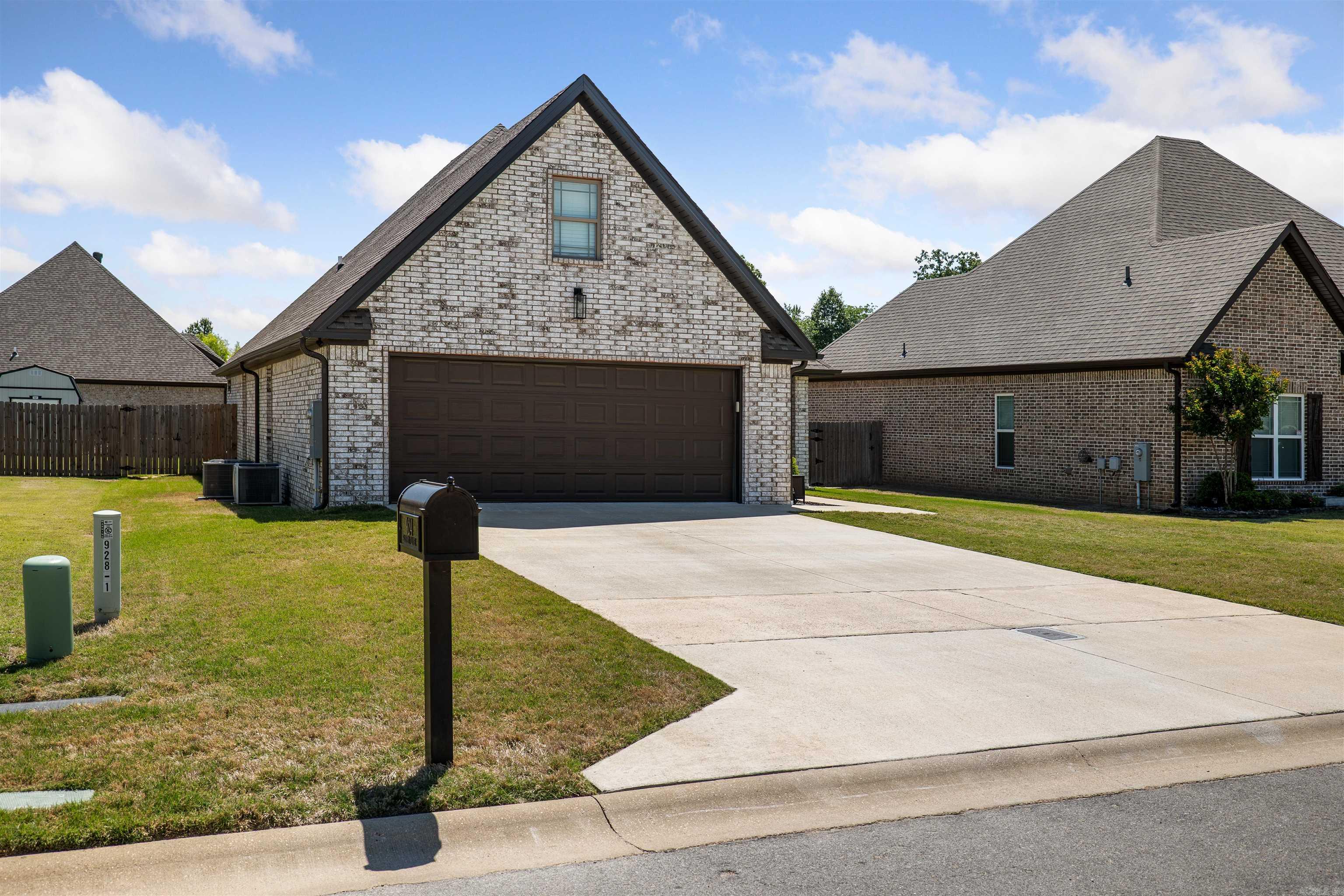 BOBCAT MEADOWS - Residential