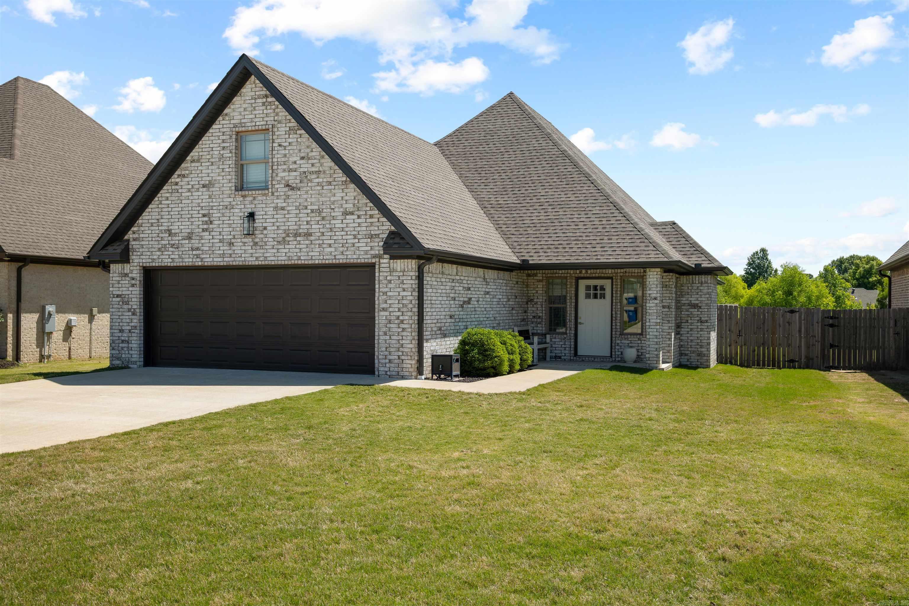 BOBCAT MEADOWS - Residential