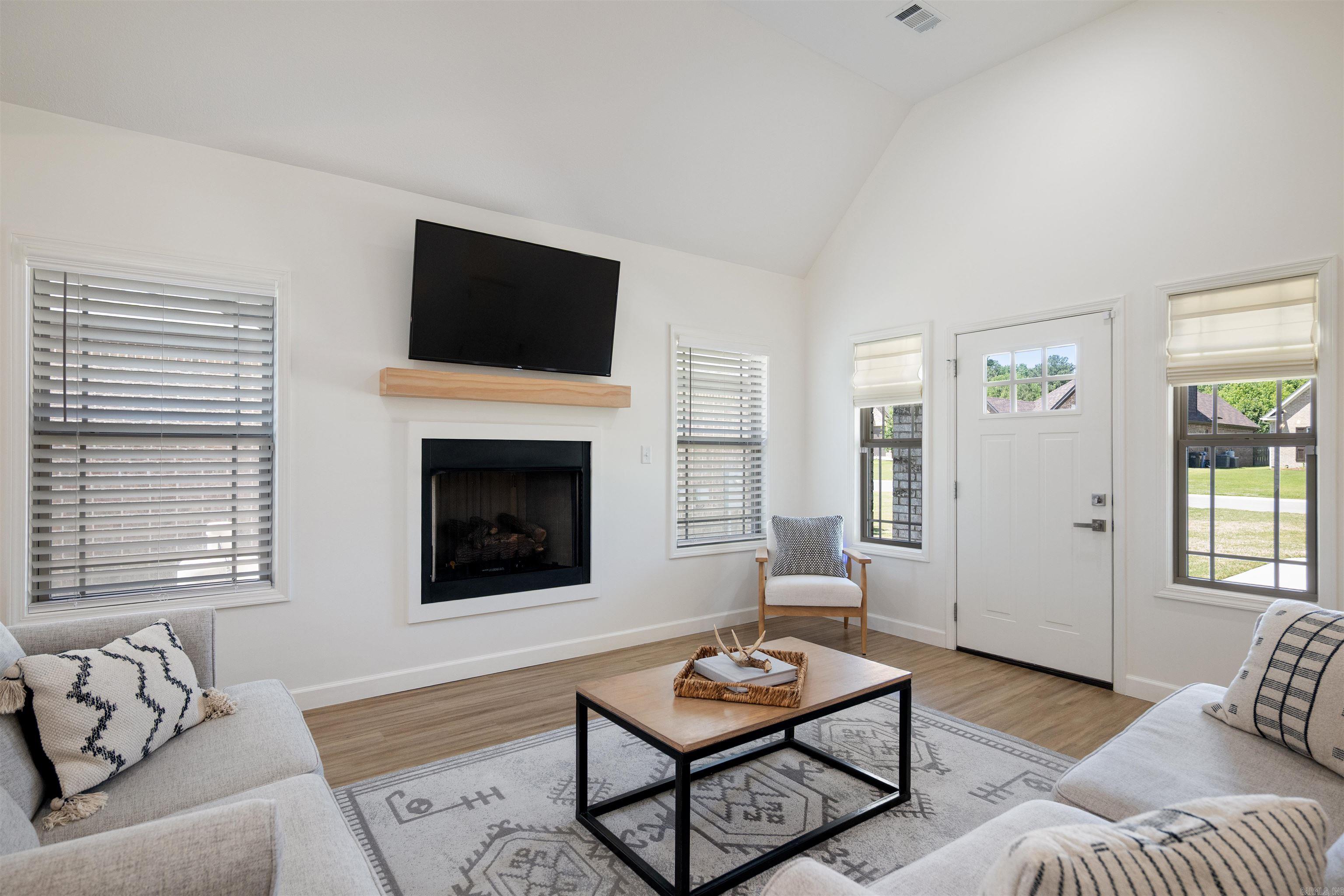 BOBCAT MEADOWS - Residential
