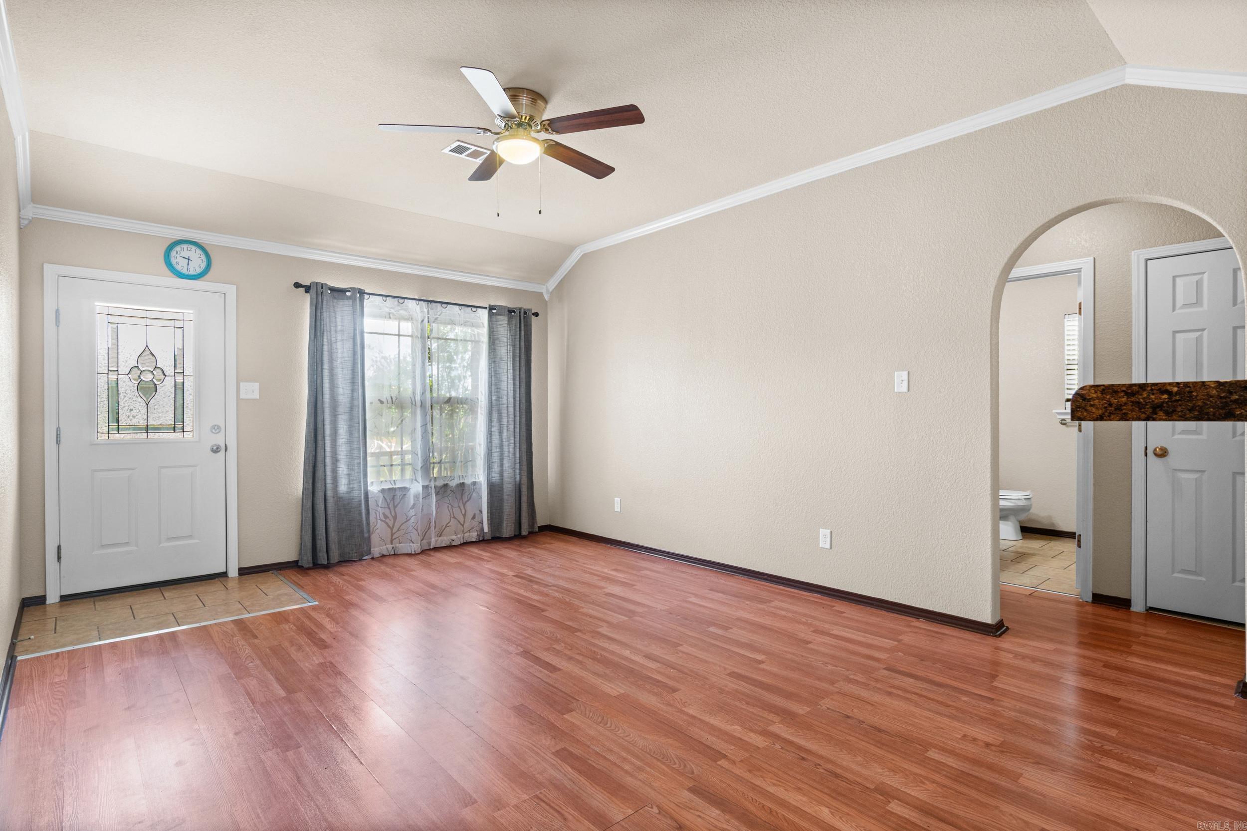 WOODSIDE PLACE - Residential