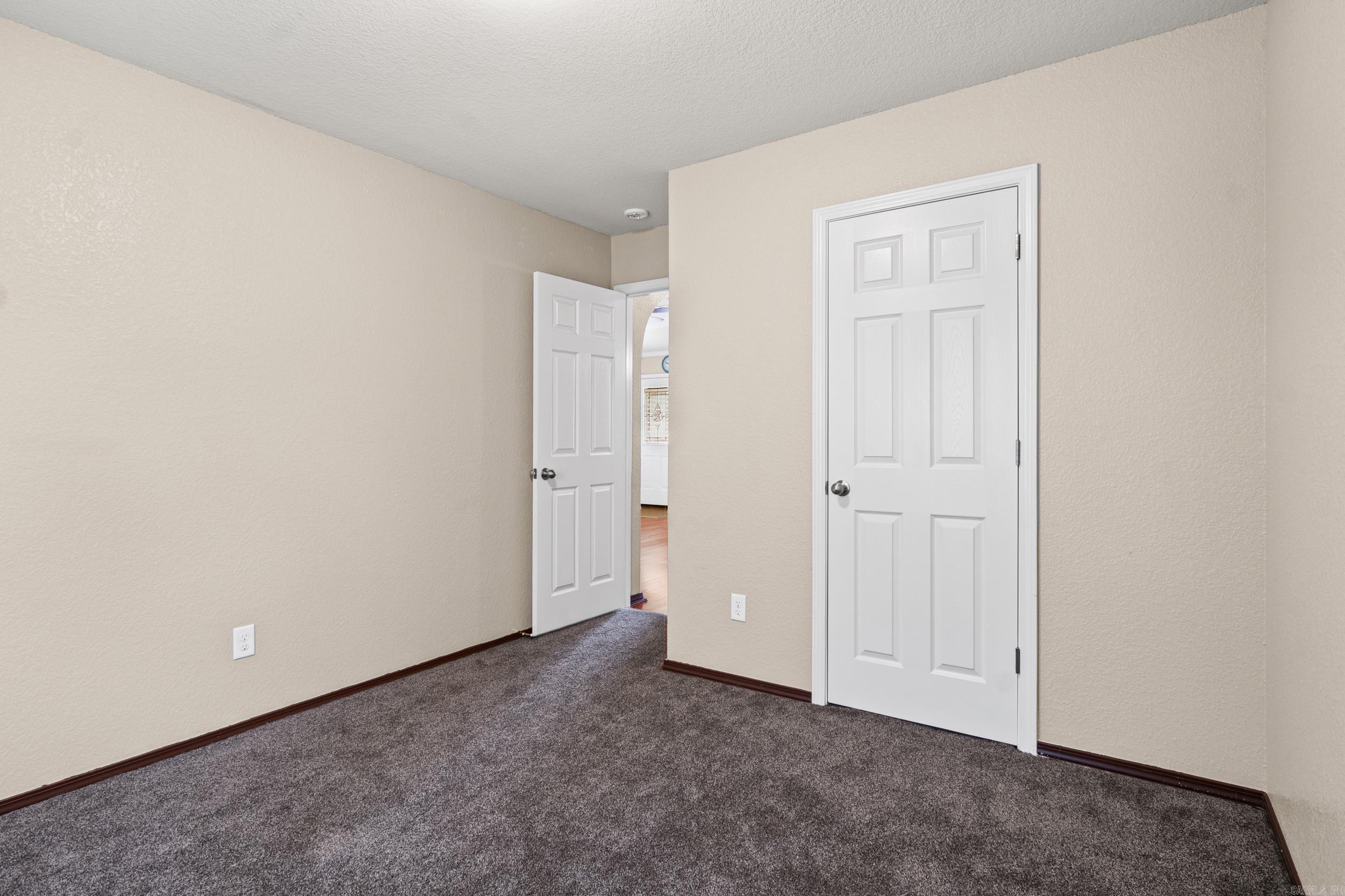 WOODSIDE PLACE - Residential