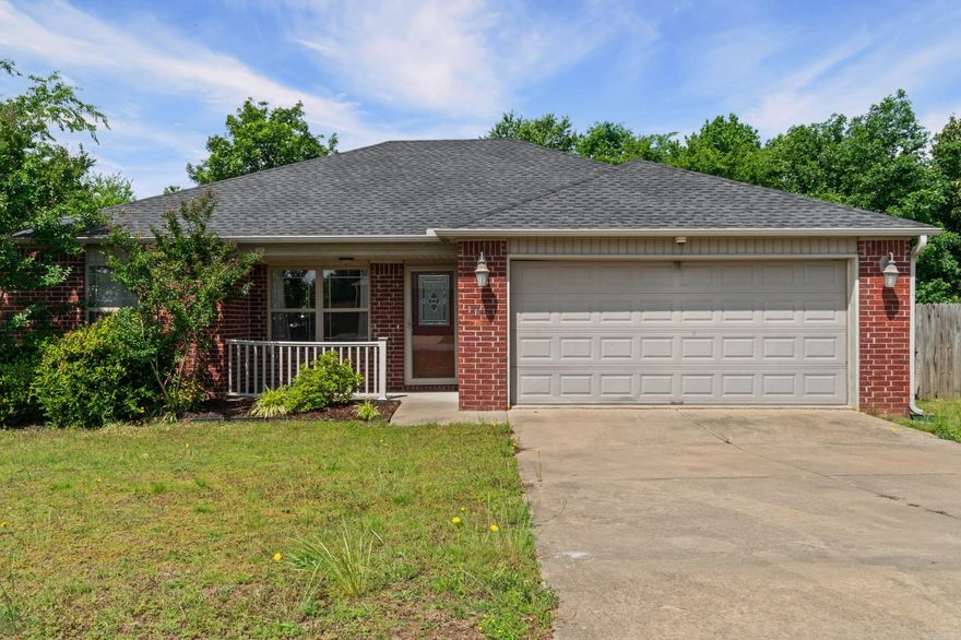 Located in the Bryant School District, this 3 bedroom, 2 bathroom home has been well taken care of and is ready for new owners! Walk in to the spacious living room that is open to the kitchen with a breakfast bar between. Refrigerator conveys. The eat in kitchen has a spacious pantry and exterior door to the tree lined back yard. The primary bedroom is separate from the guest rooms. The spacious primary bath featuring double vanities and a walk in closet. Two additional bedrooms and a hall bathroom are on the opposite side of the living space. New roof in 2025 and well maintained HVAC system. All in a great location between Bryant and Little Rock. Schedule your showing today!