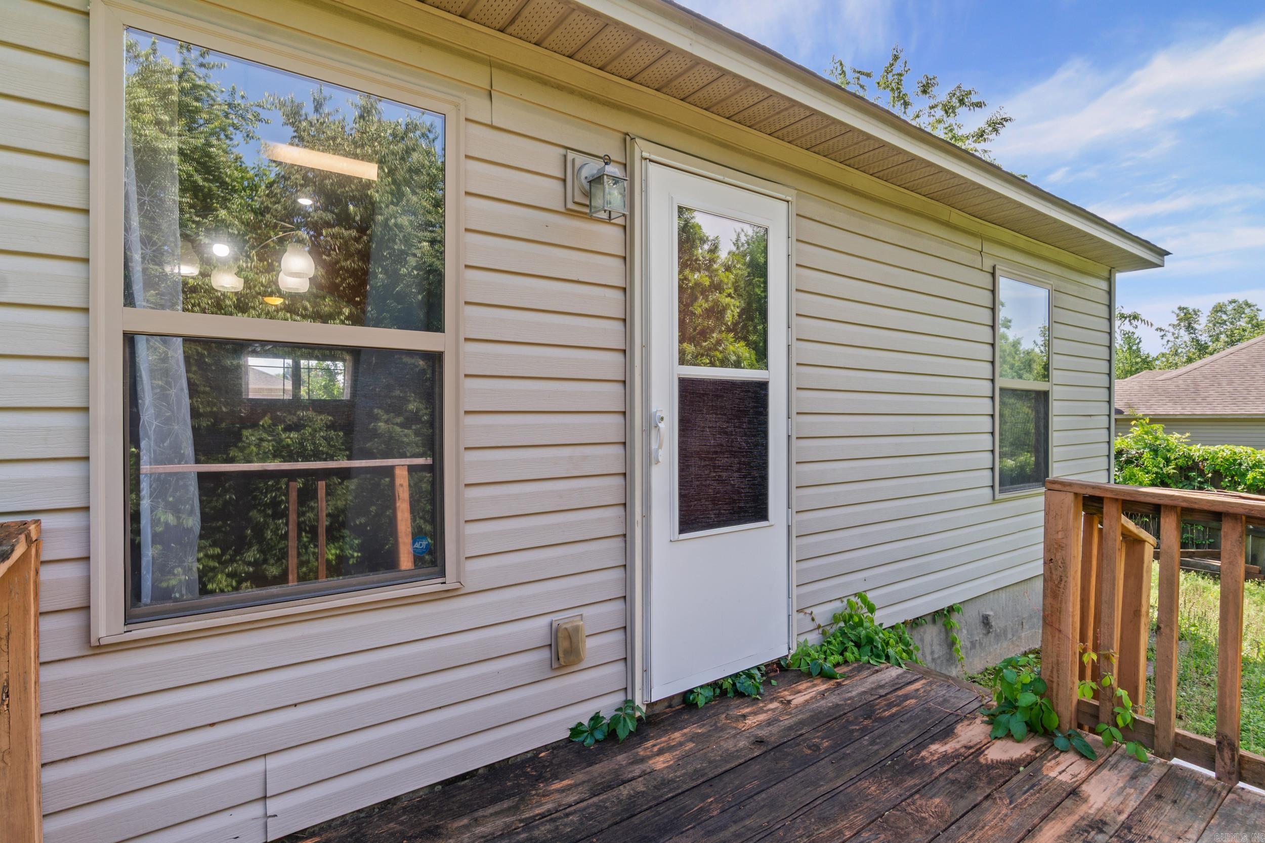 WOODSIDE PLACE - Residential