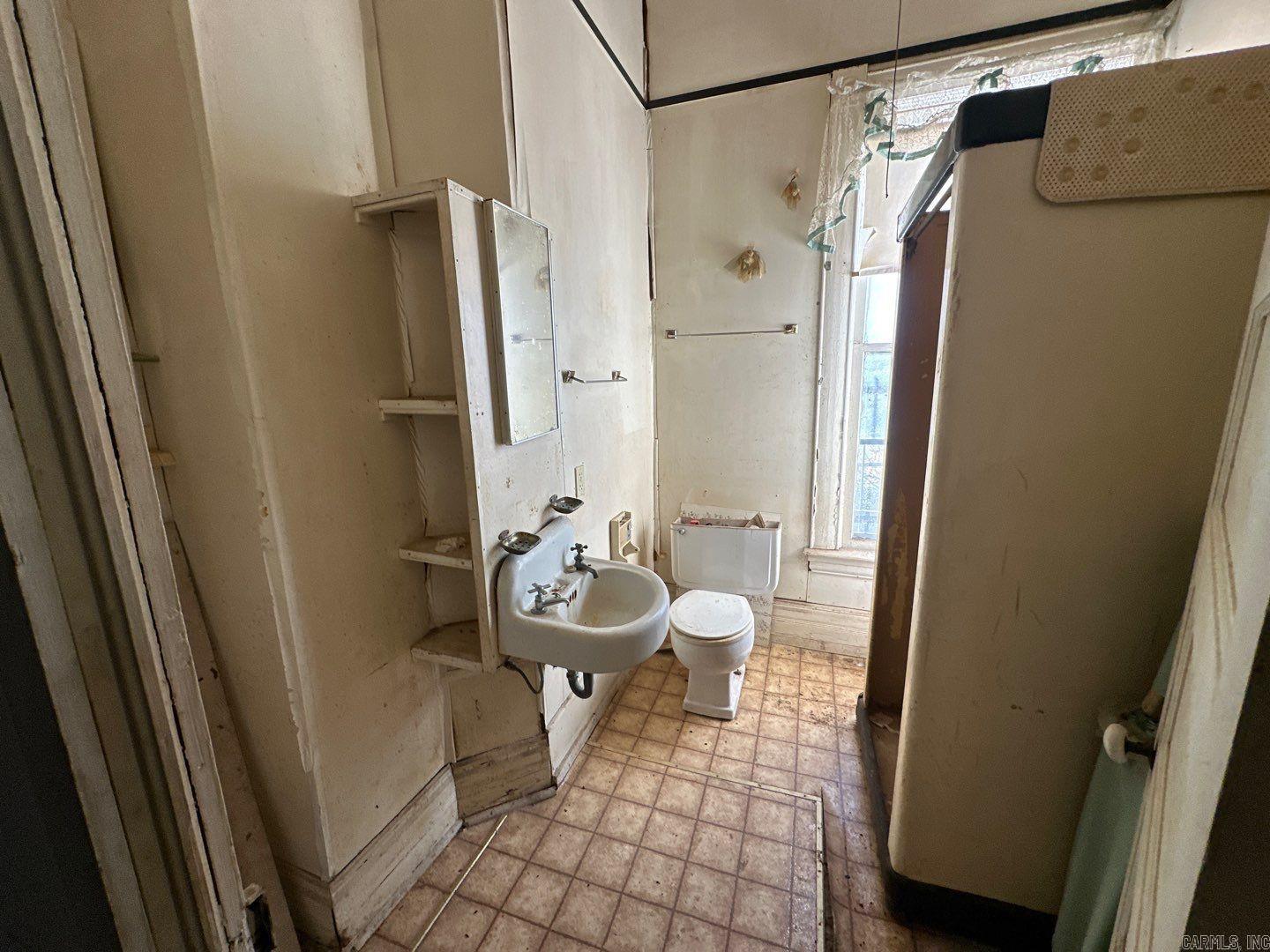 HSR BLK - Residential