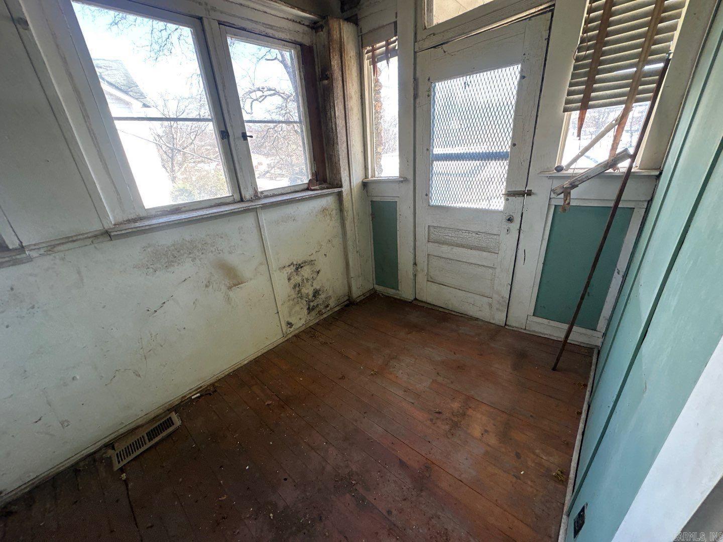 HSR BLK - Residential