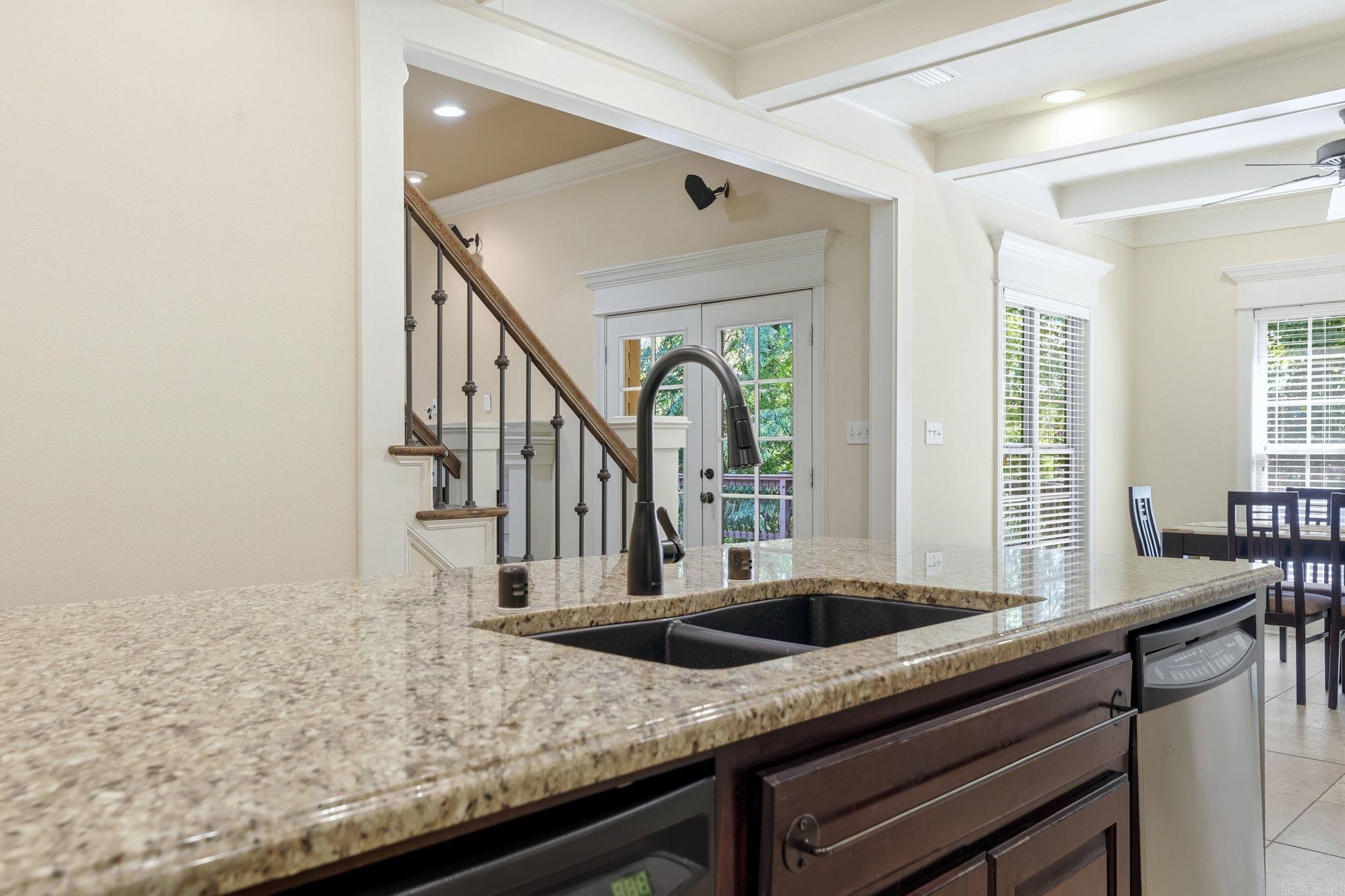 WOODLANDS EDGE - Residential