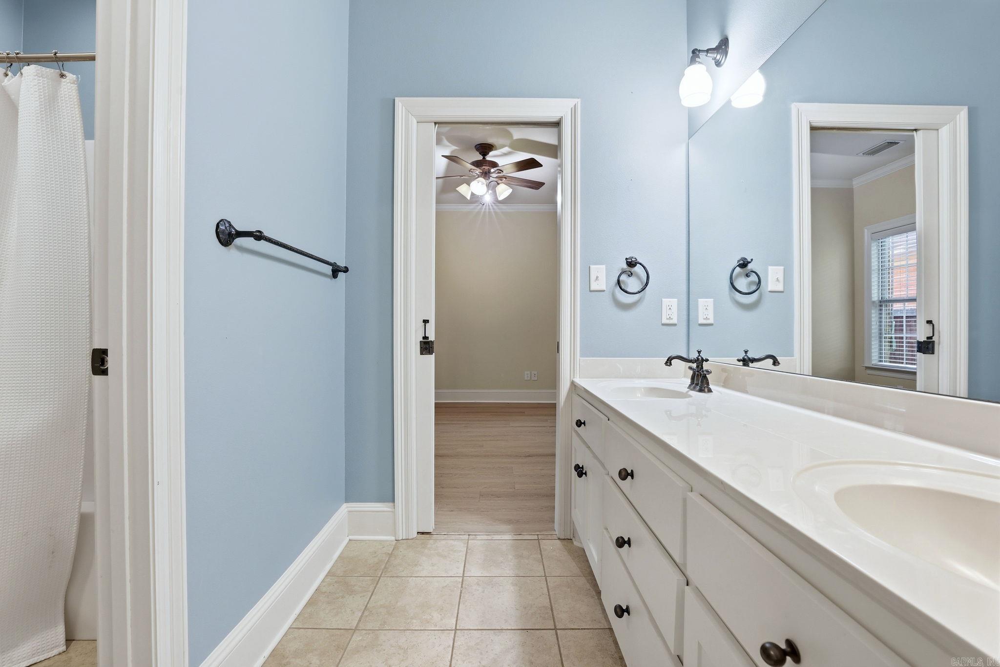 WOODLANDS EDGE - Residential