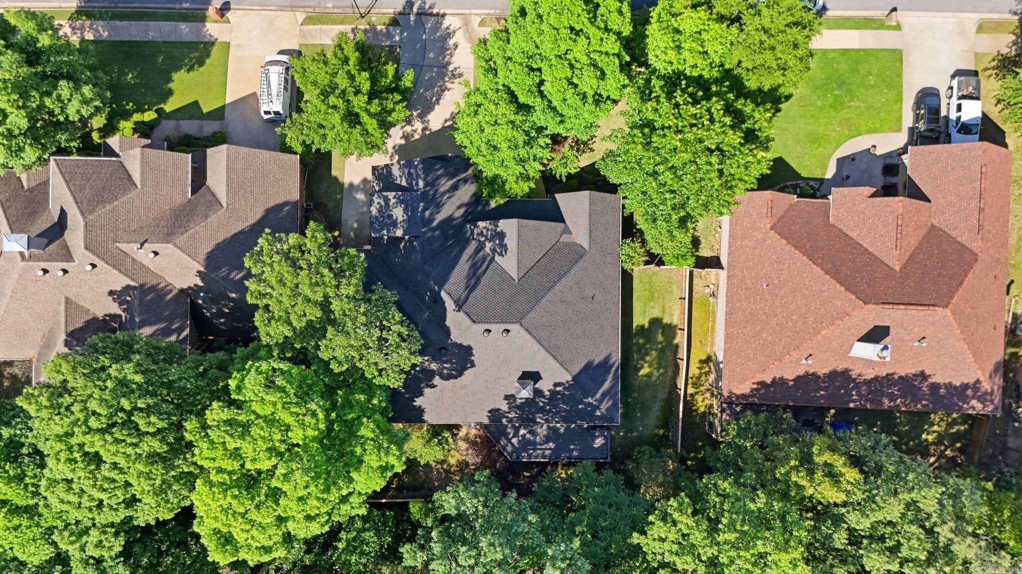 WOODLANDS EDGE - Residential