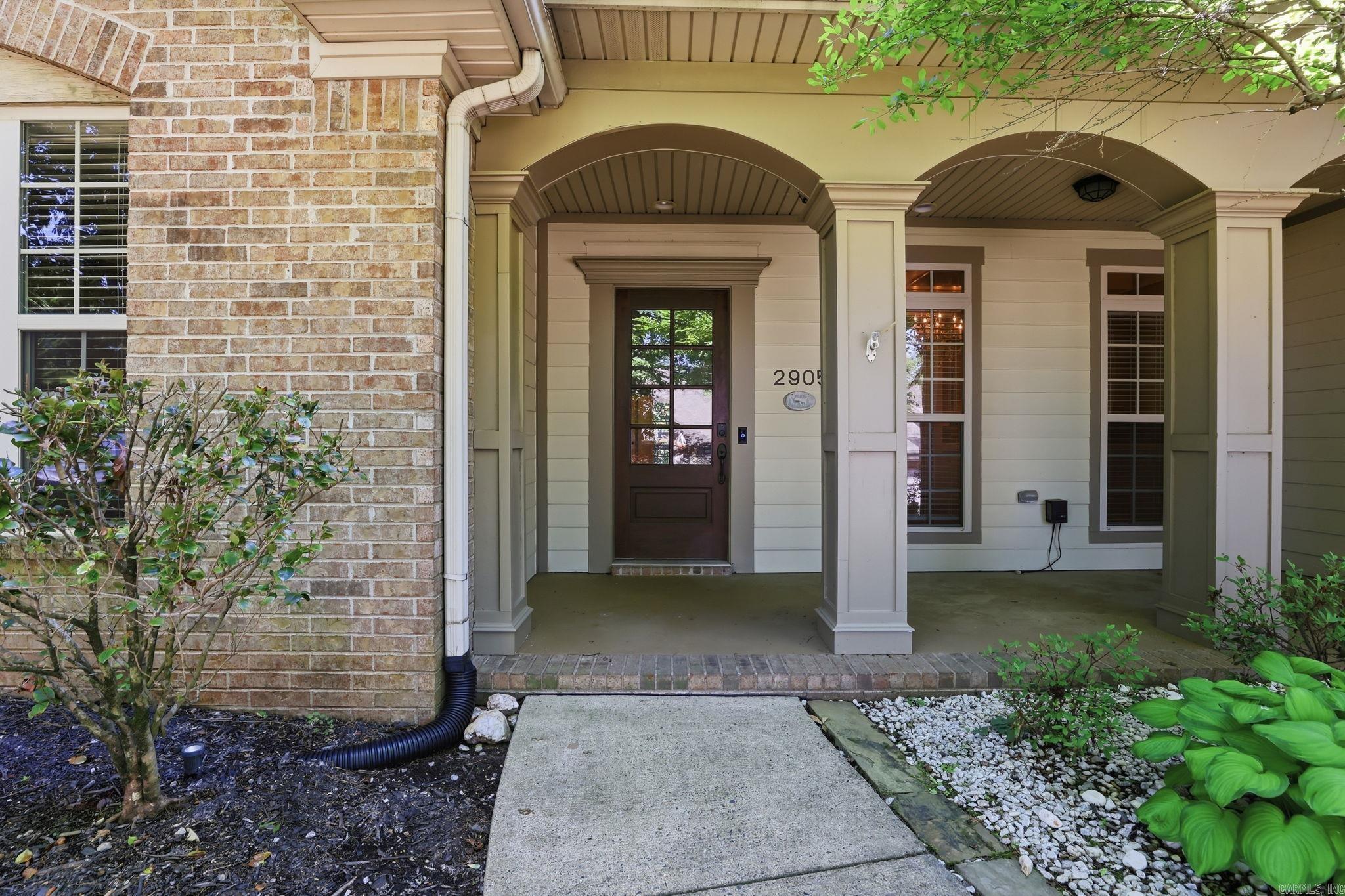 WOODLANDS EDGE - Residential