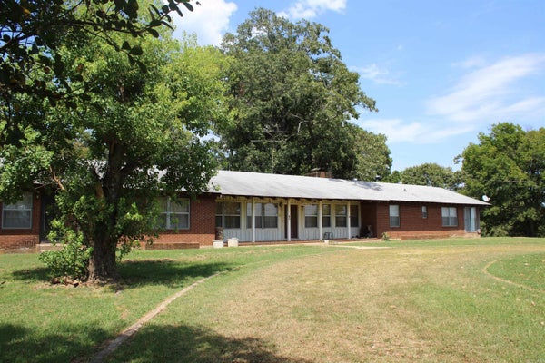 136 FOWLER RD, NASHVILLE, AR 71852 - Image ac2e5d31011c88cd1f0965dde7deccb8/1072620577