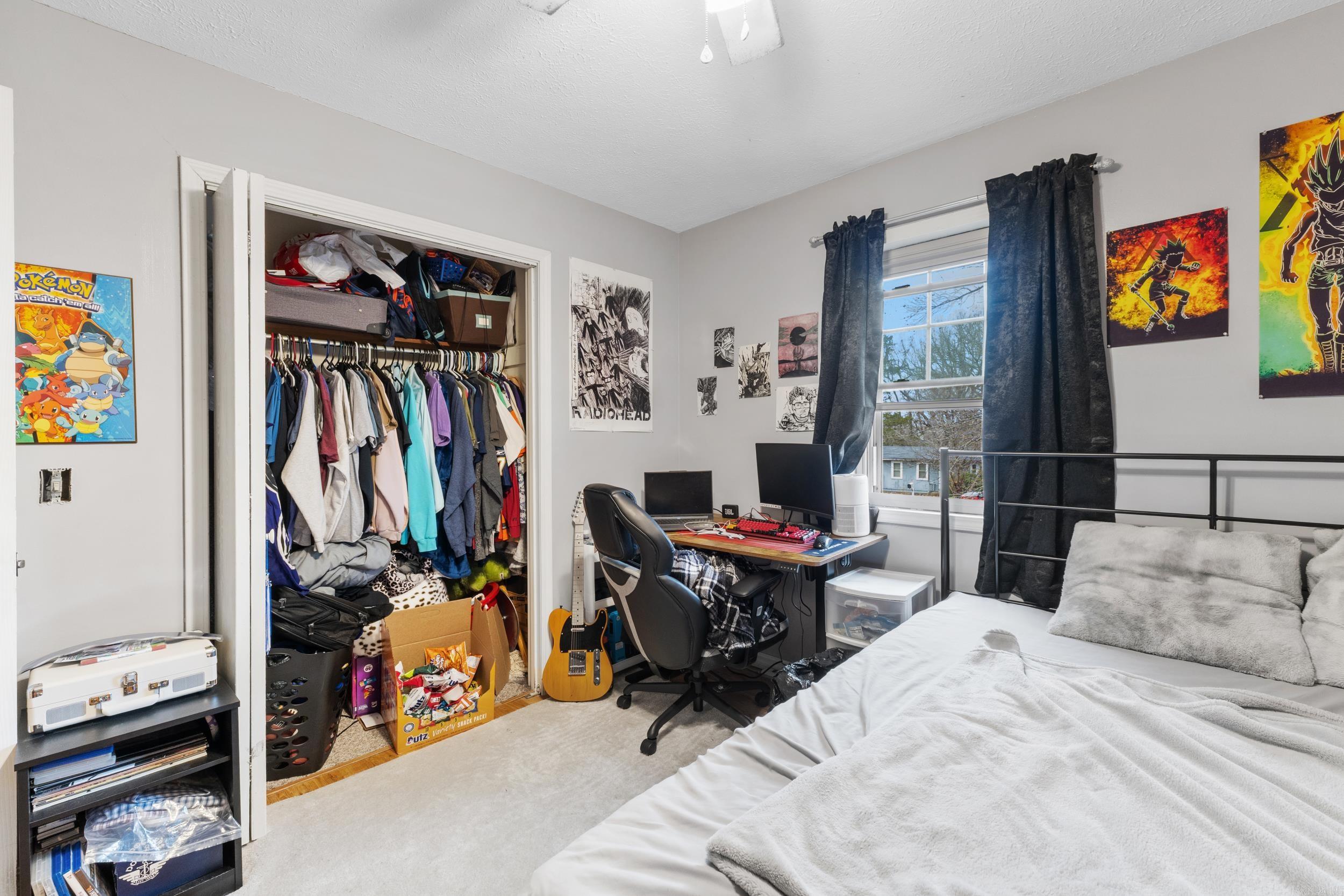 BREEZE HILLS - Residential