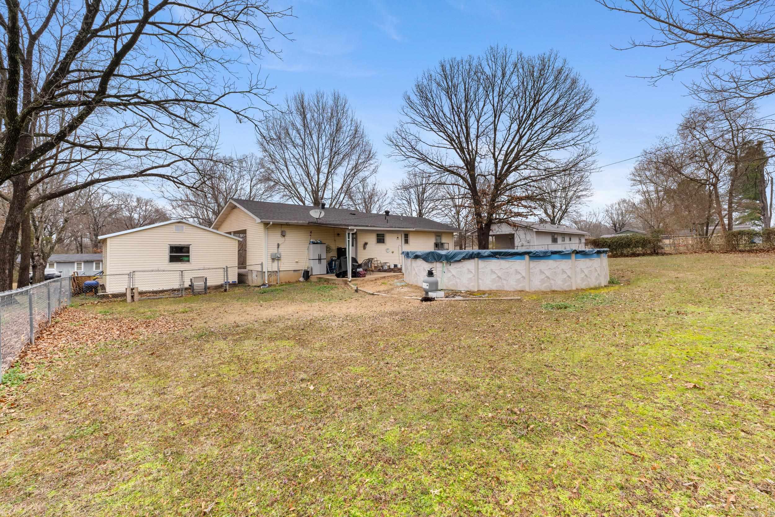 BREEZE HILLS - Residential