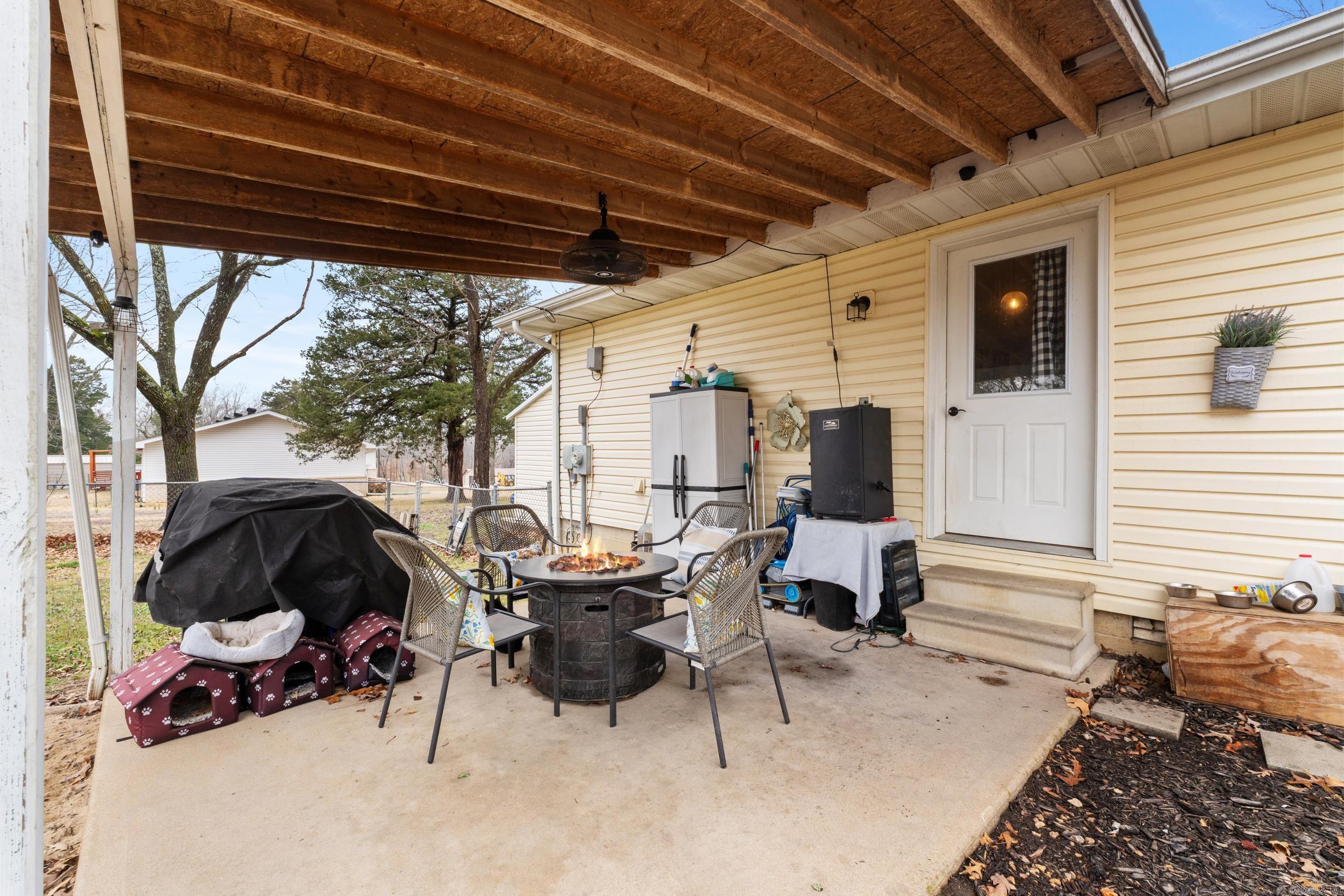 BREEZE HILLS - Residential