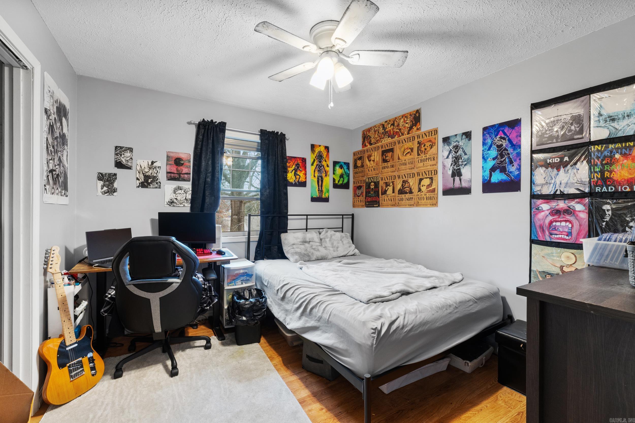 BREEZE HILLS - Residential