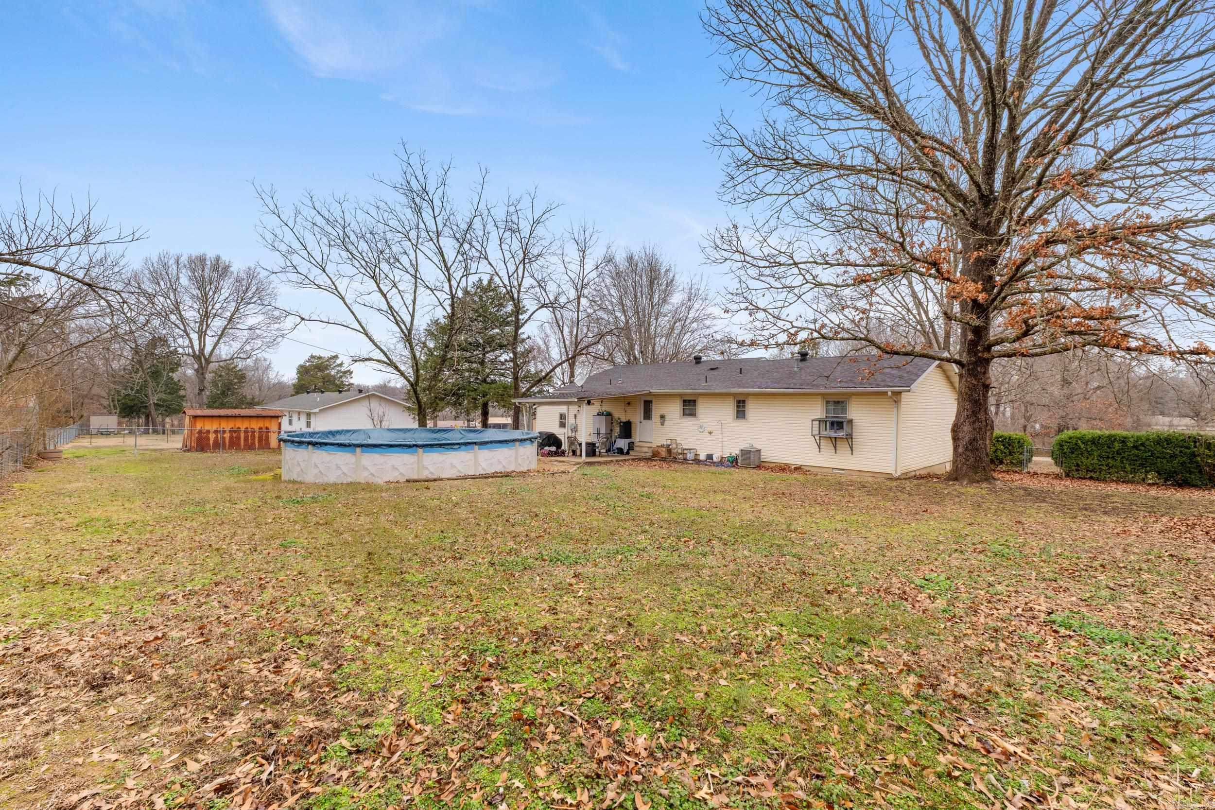 BREEZE HILLS - Residential