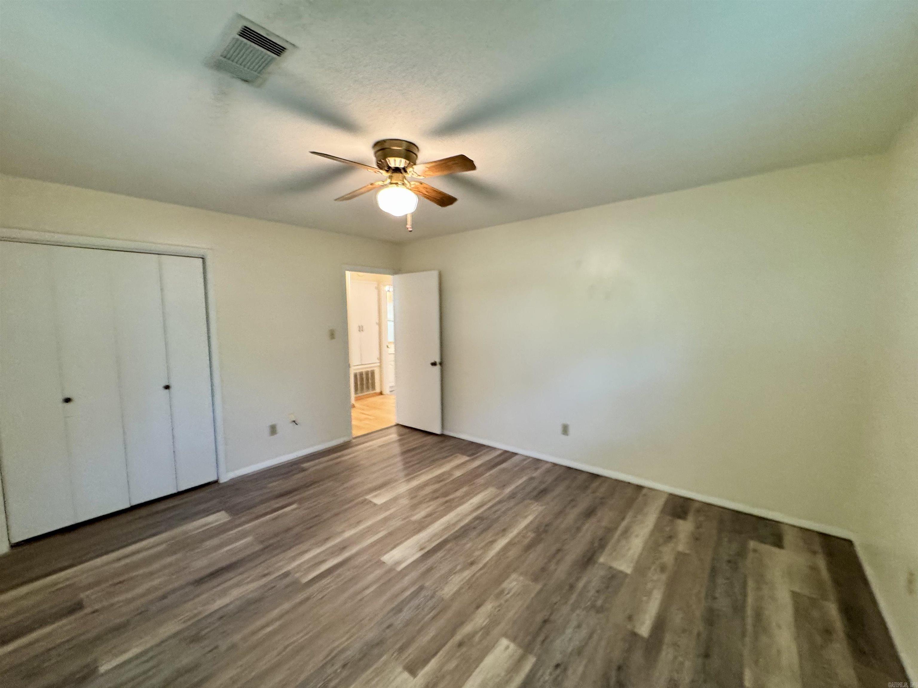 VALLEY VIEW - Residential