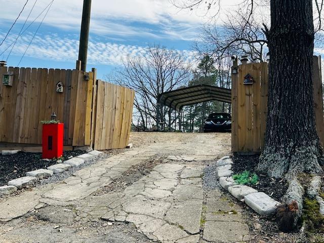 FORREST HILL - Residential