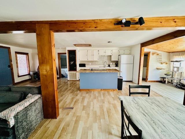 FORREST HILL - Residential