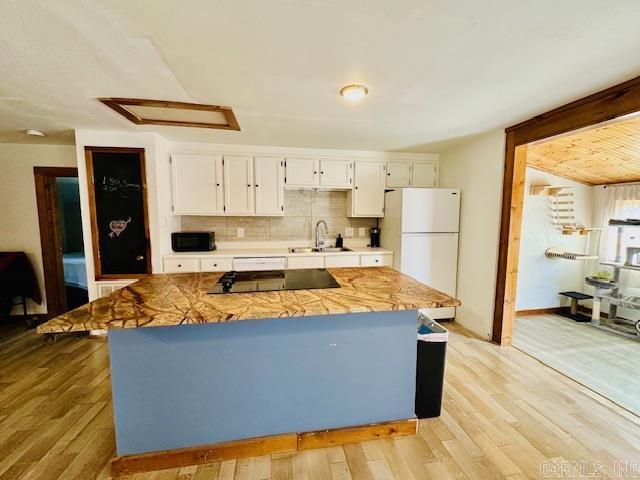 FORREST HILL - Residential