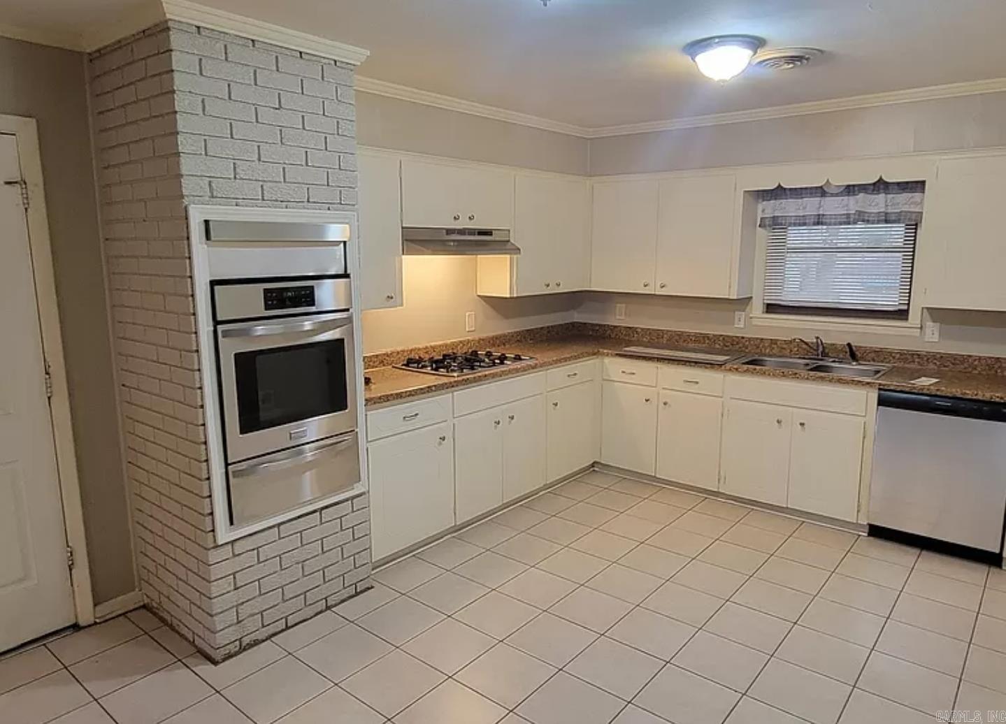 Sherwood - Residential Lease