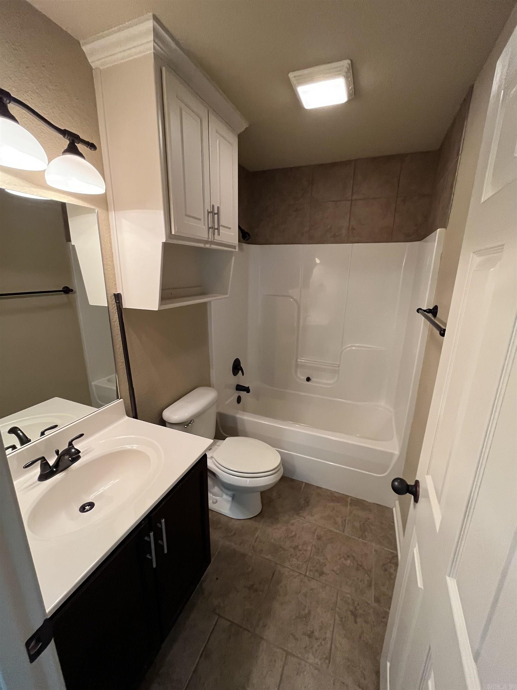 Souther Comforts Estates - Residential Lease