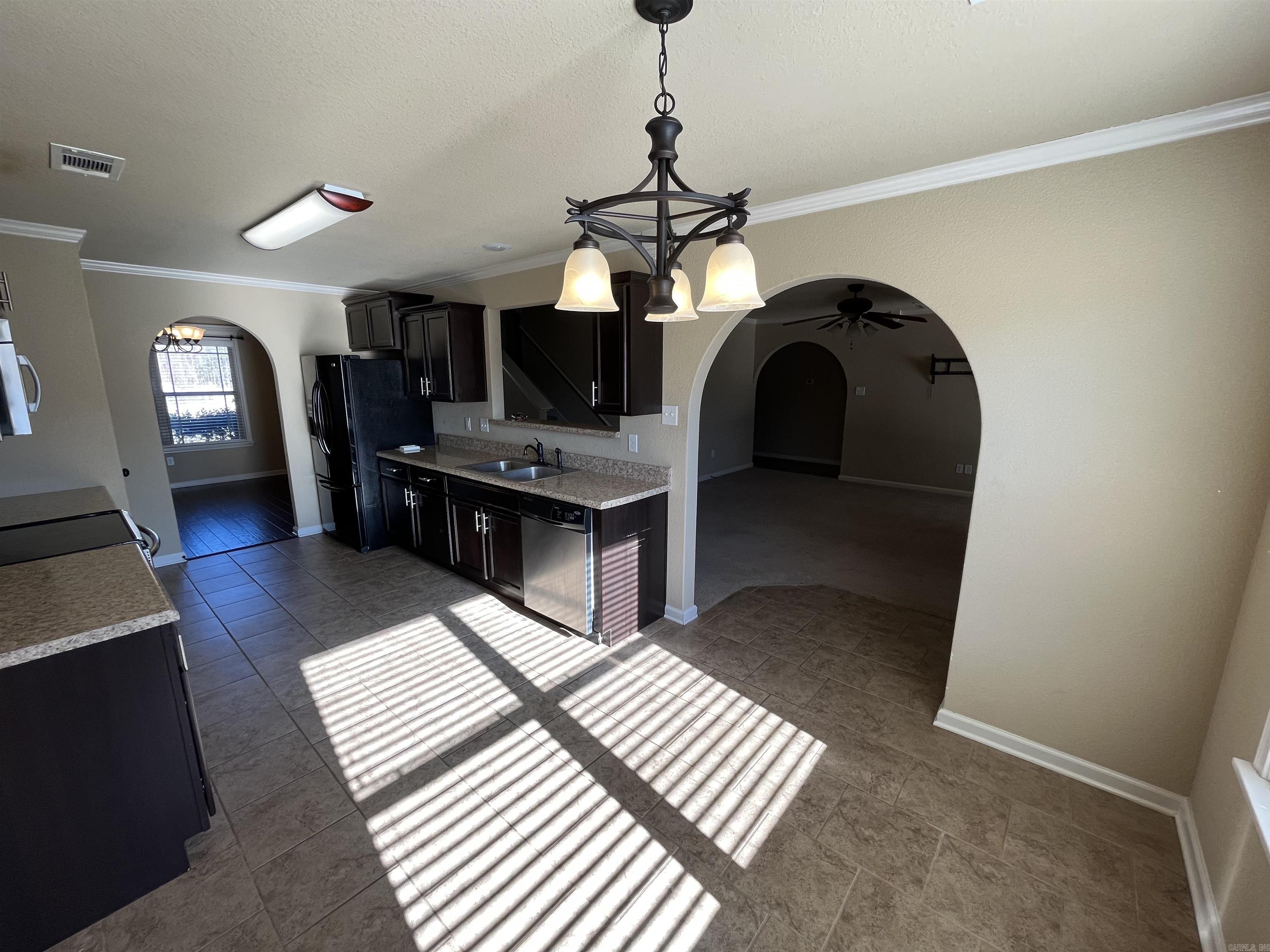 Souther Comforts Estates - Residential Lease