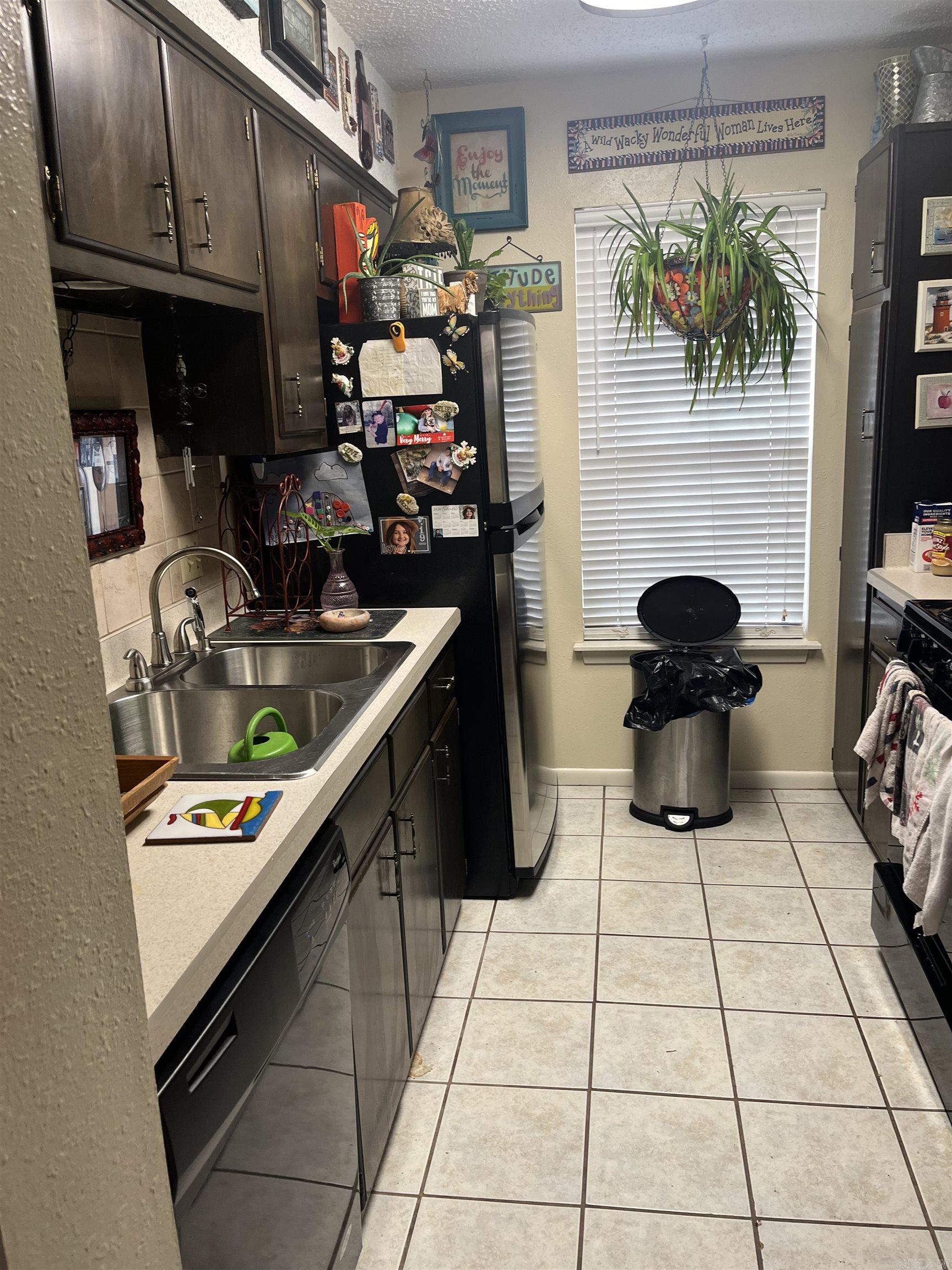 Desoto Courts Townhouse 1 - Residential