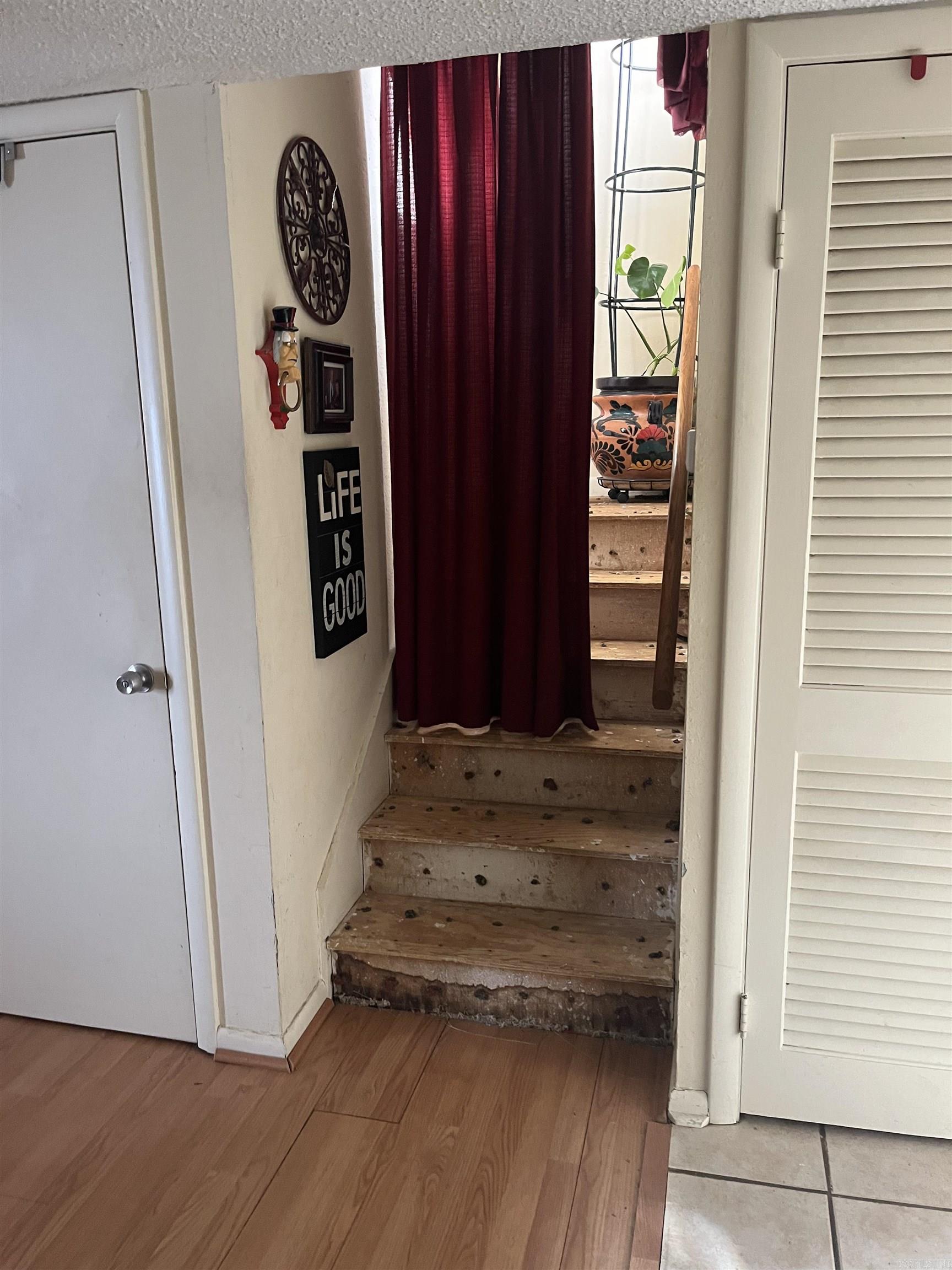 Desoto Courts Townhouse 1 - Residential