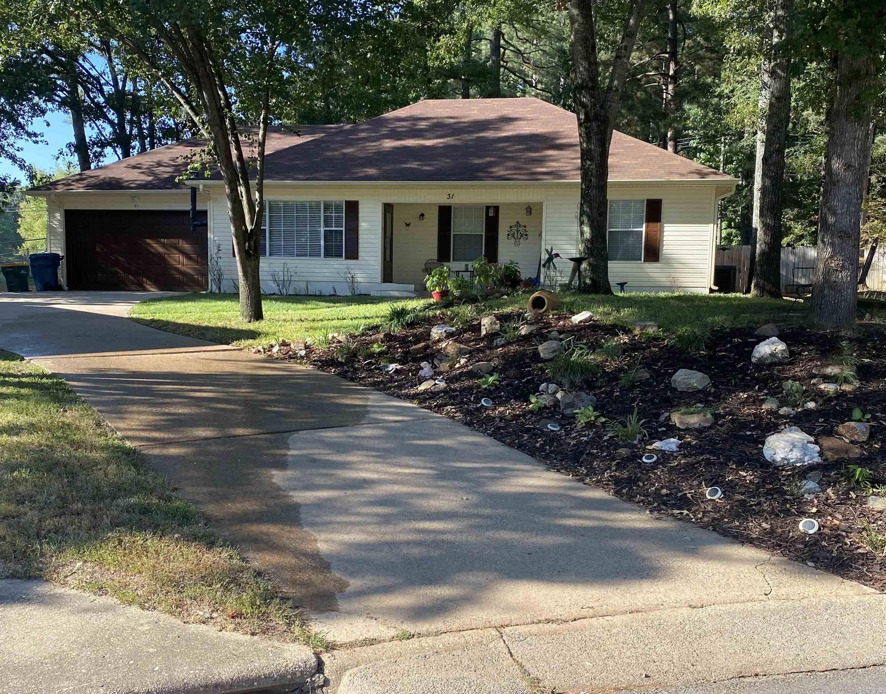 CRYSTAL VALLEY MANOR - Residential